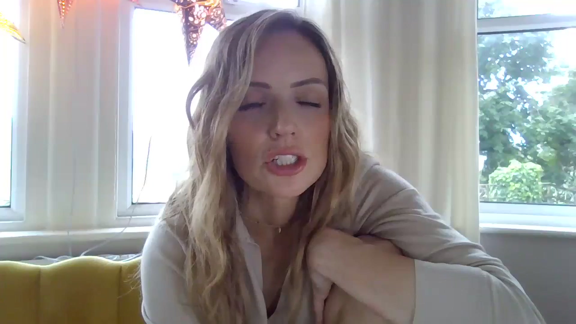 Gallery image thumbnail from Courtney's myfreecams stream on, 09/16/2023, 13:30 image 2 of 20
