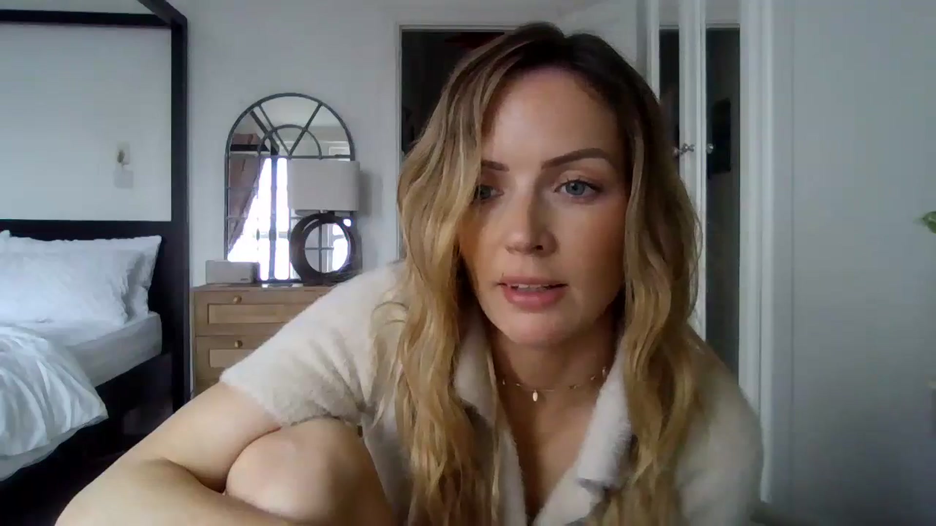 Gallery image thumbnail from Courtney's myfreecams stream on, 09/16/2023, 14:14 image 7 of 20