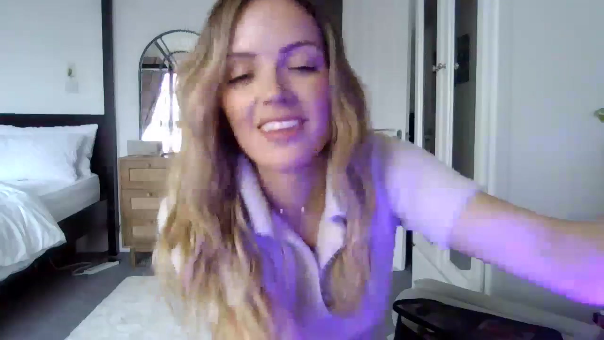Gallery image thumbnail from Courtney's myfreecams stream on, 09/16/2023, 14:14 image 8 of 20