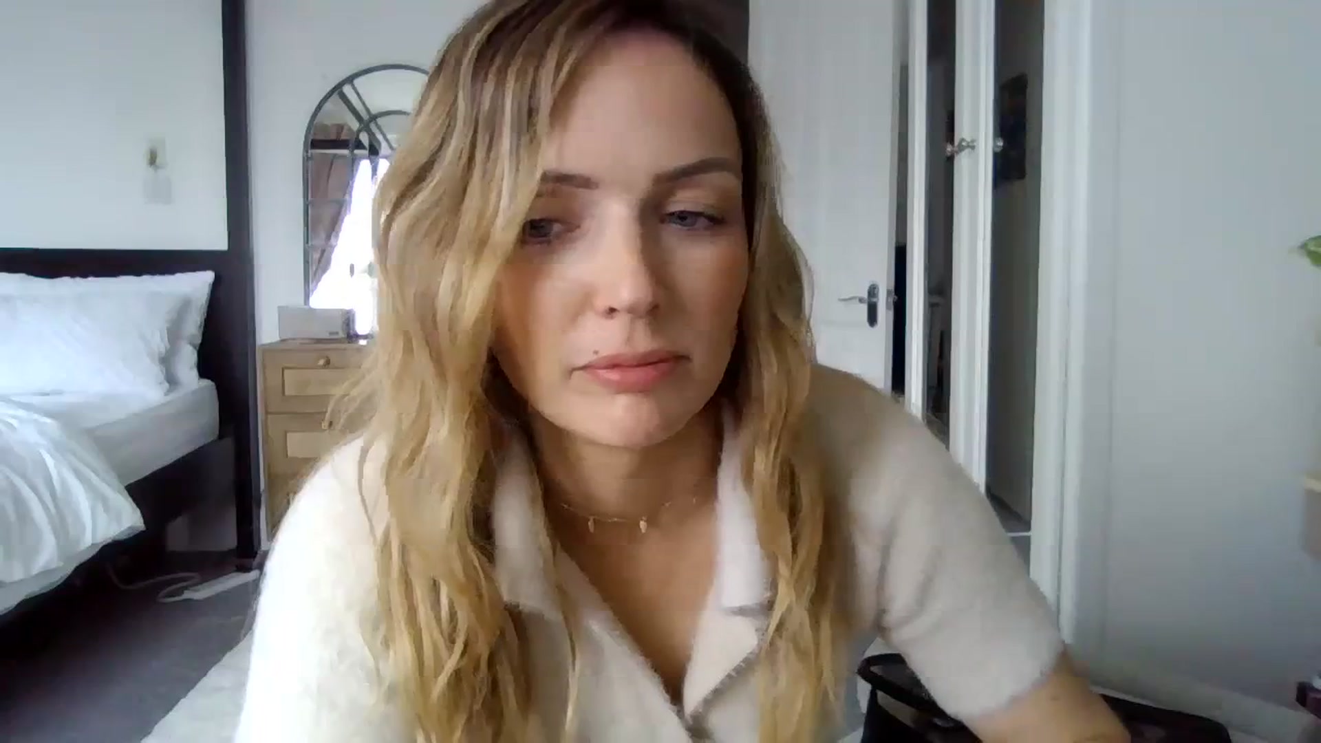 Gallery image thumbnail from Courtney's myfreecams stream on, 09/16/2023, 14:14 image 10 of 20