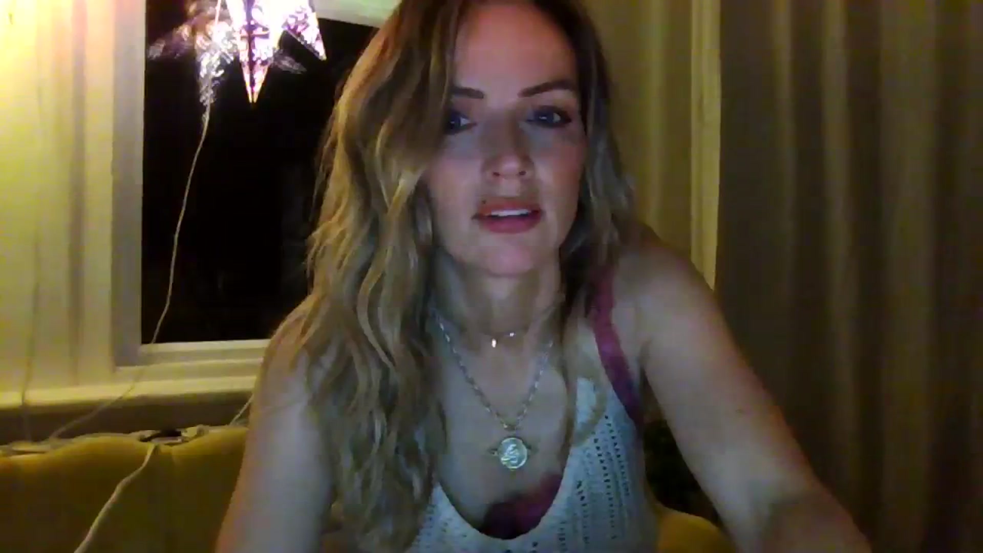Gallery image thumbnail from Courtney's myfreecams stream on, 09/16/2023, 21:03 image 2 of 20