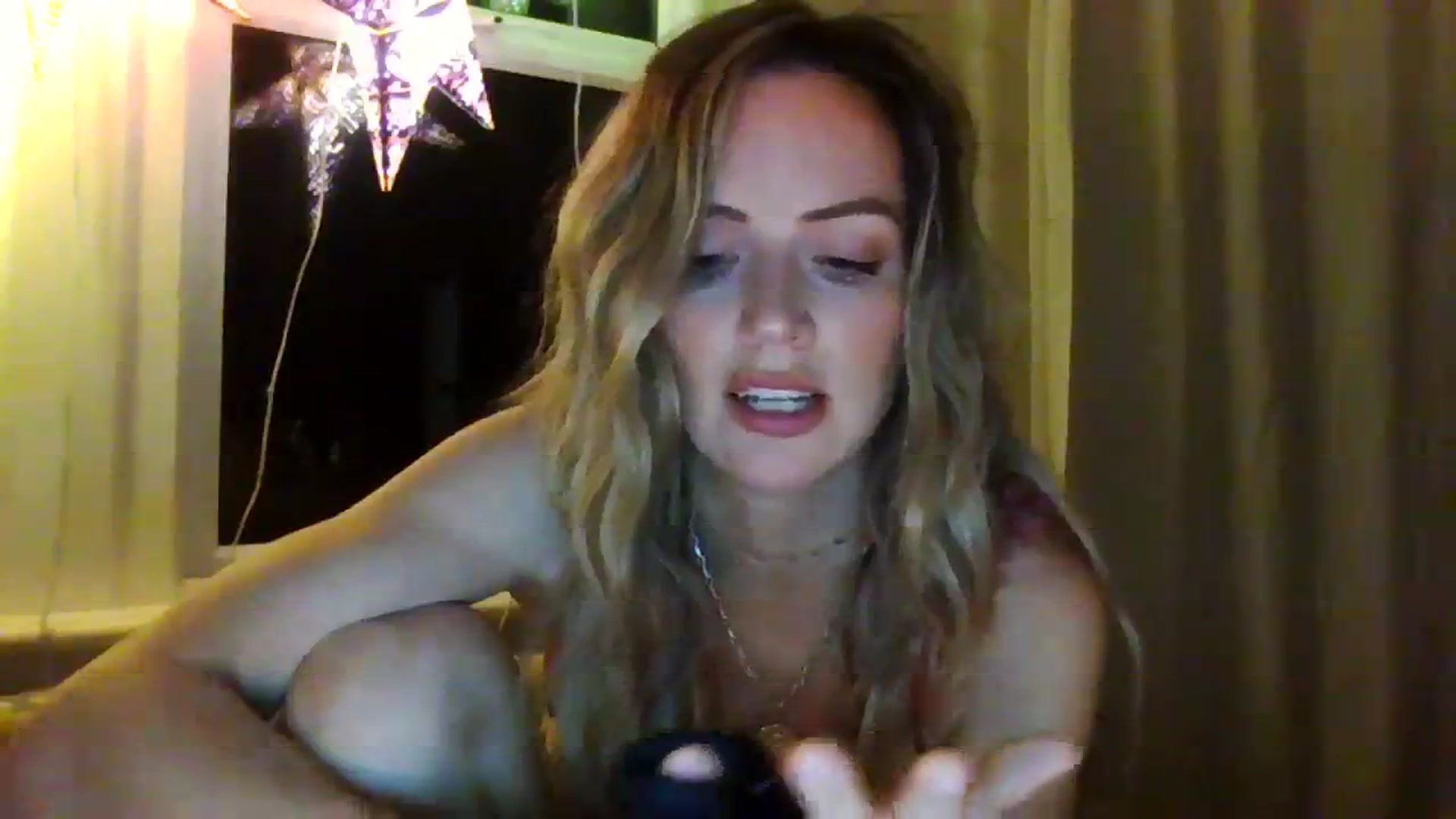Gallery image thumbnail from Courtney's myfreecams stream on, 09/16/2023, 21:03 image 13 of 20
