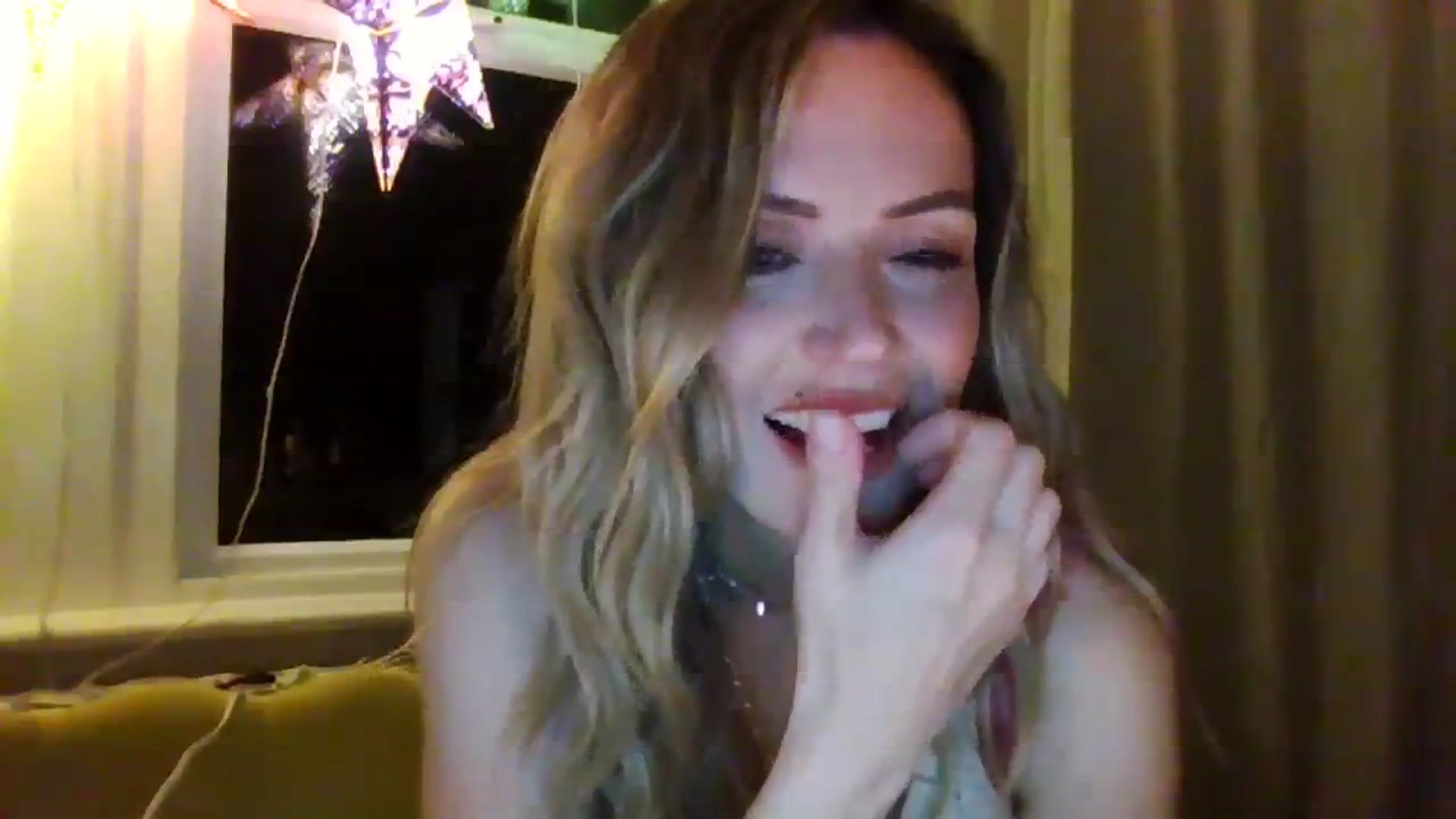 Gallery image thumbnail from Courtney's myfreecams stream on, 09/16/2023, 21:03 image 7 of 20