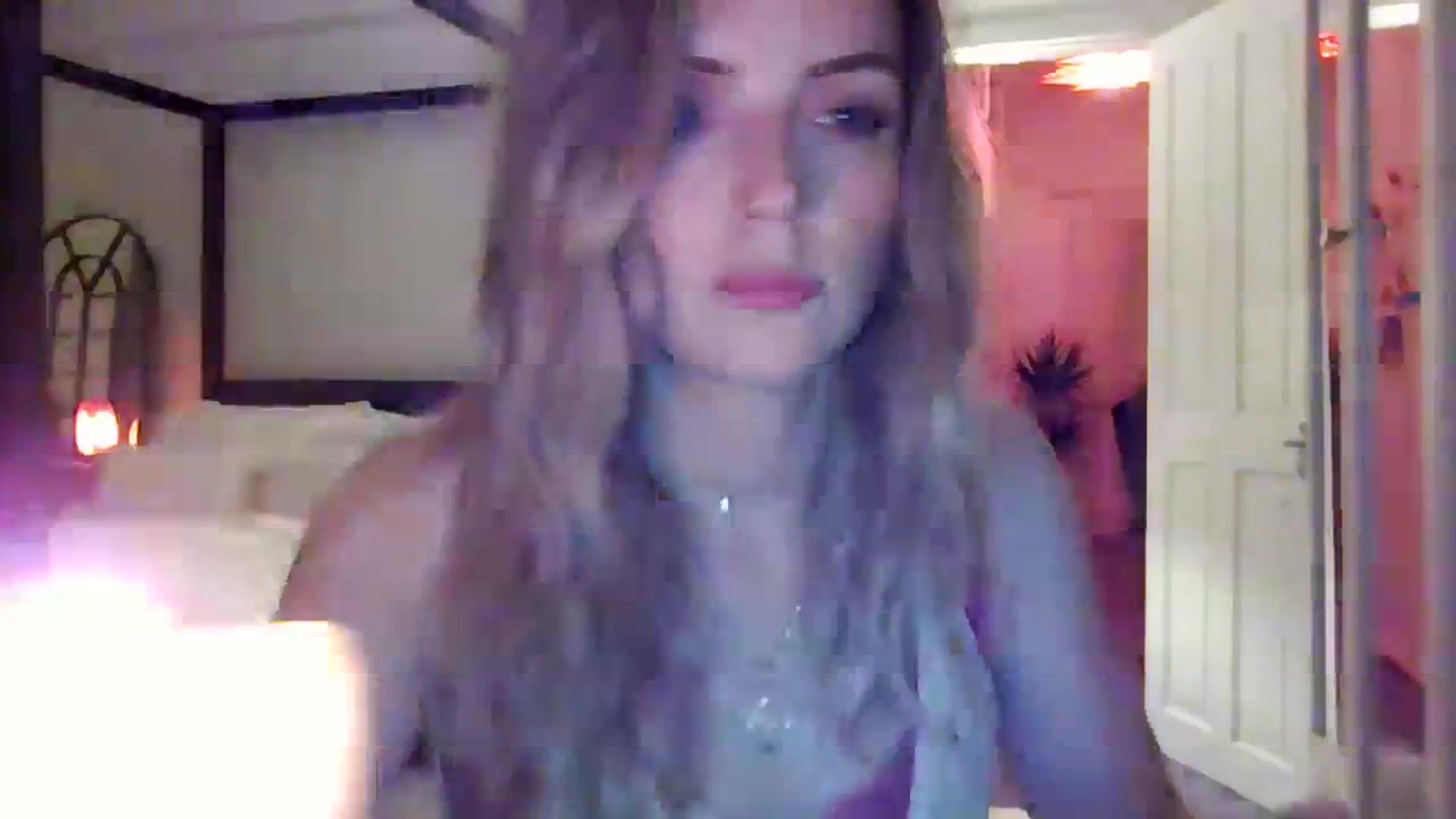 Gallery image thumbnail from Courtney's myfreecams stream on, 09/16/2023, 21:30 image 18 of 20