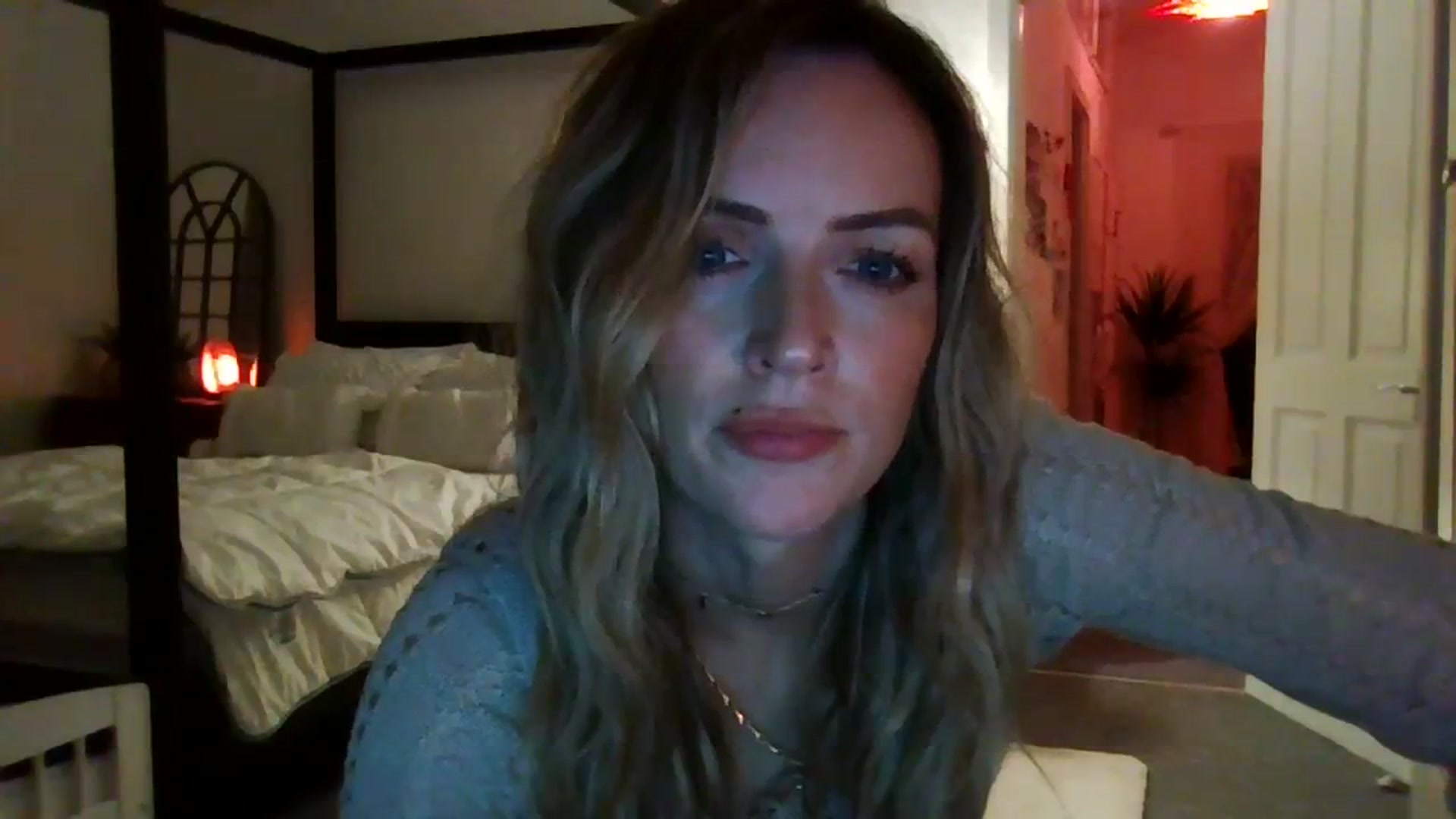 Gallery image thumbnail from Courtney's myfreecams stream on, 09/17/2023, 24:02 image 4 of 20