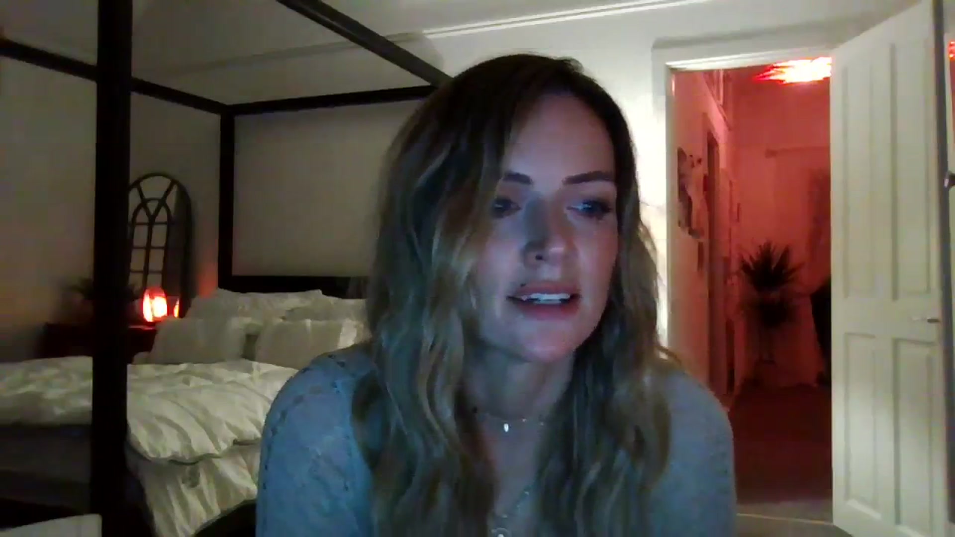 Gallery image thumbnail from Courtney's myfreecams stream on, 09/17/2023, 24:02 image 13 of 20