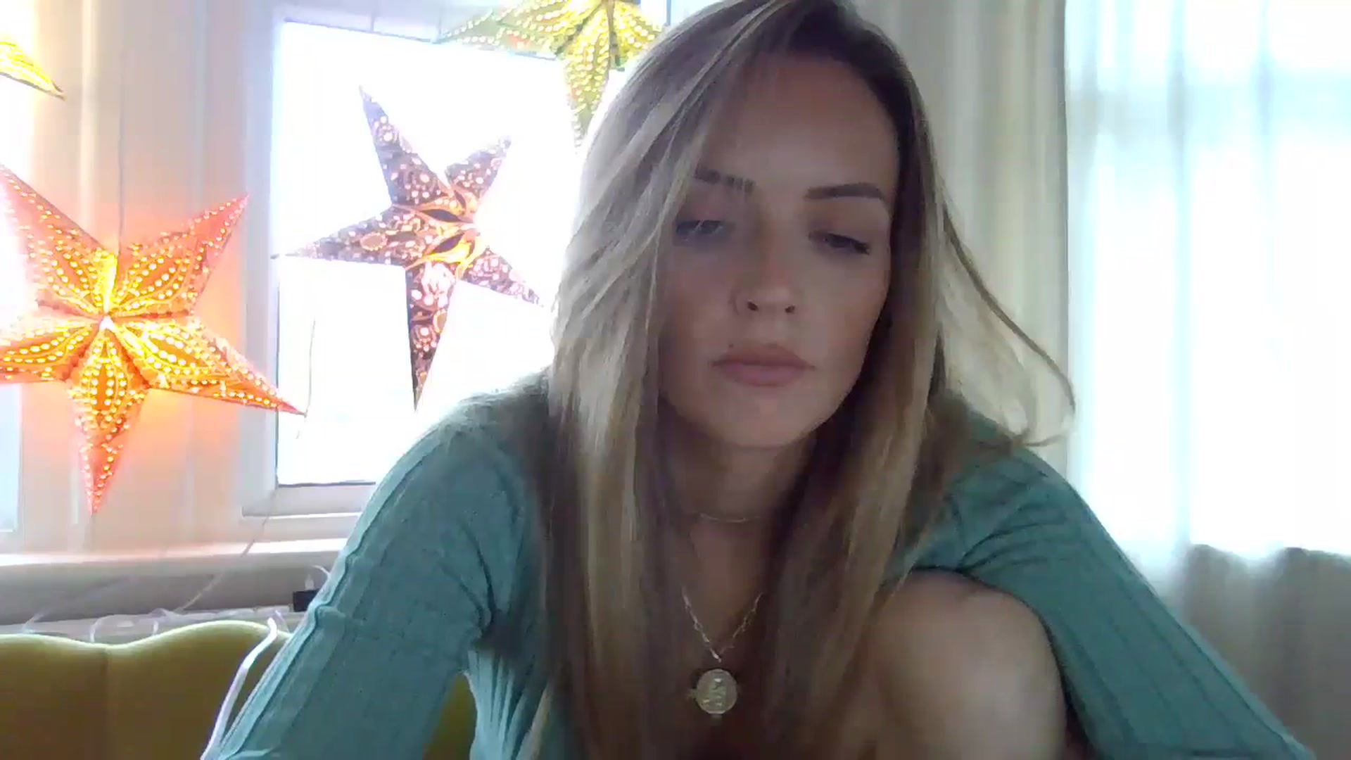 Gallery image thumbnail from Courtney's myfreecams stream on, 09/17/2023, 18:17 image 8 of 20