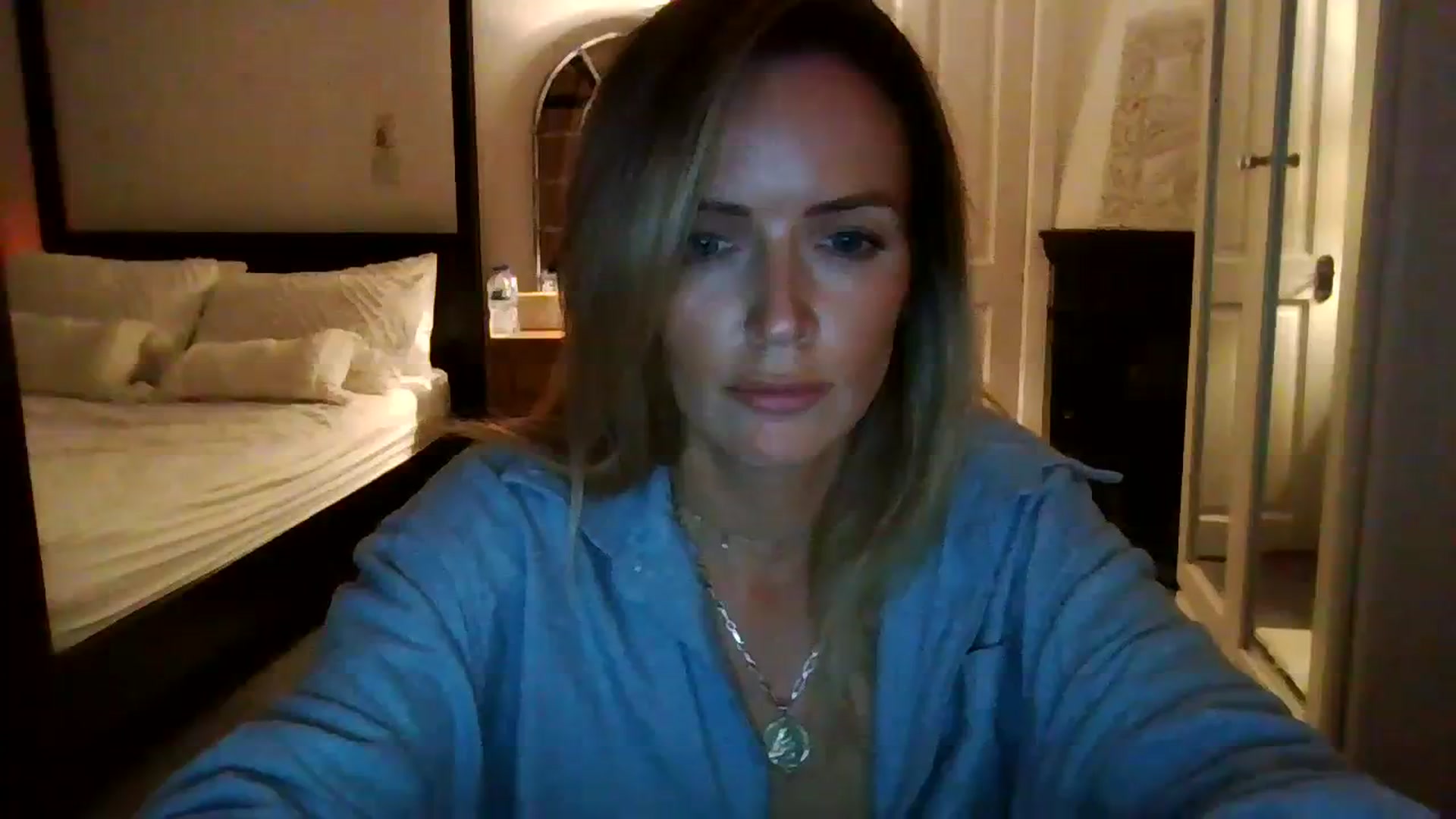 Gallery image thumbnail from Courtney's myfreecams stream on, 09/17/2023, 21:57 image 10 of 20
