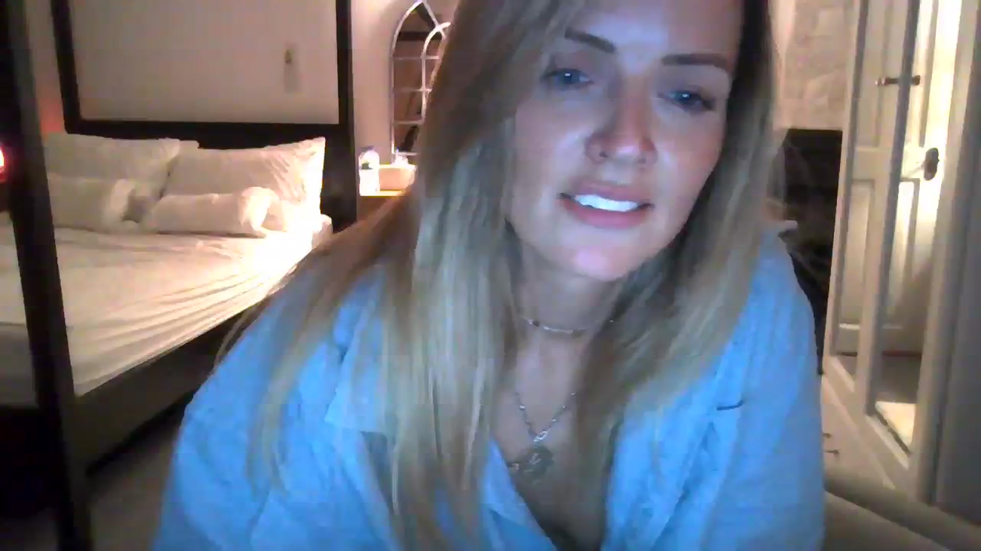Gallery image thumbnail from Courtney's myfreecams stream on, 09/17/2023, 21:57 image 19 of 20
