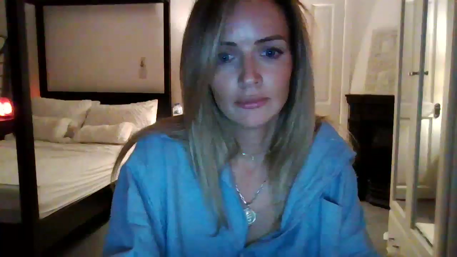 Gallery image thumbnail from Courtney's myfreecams stream on, 09/17/2023, 21:57 image 13 of 20
