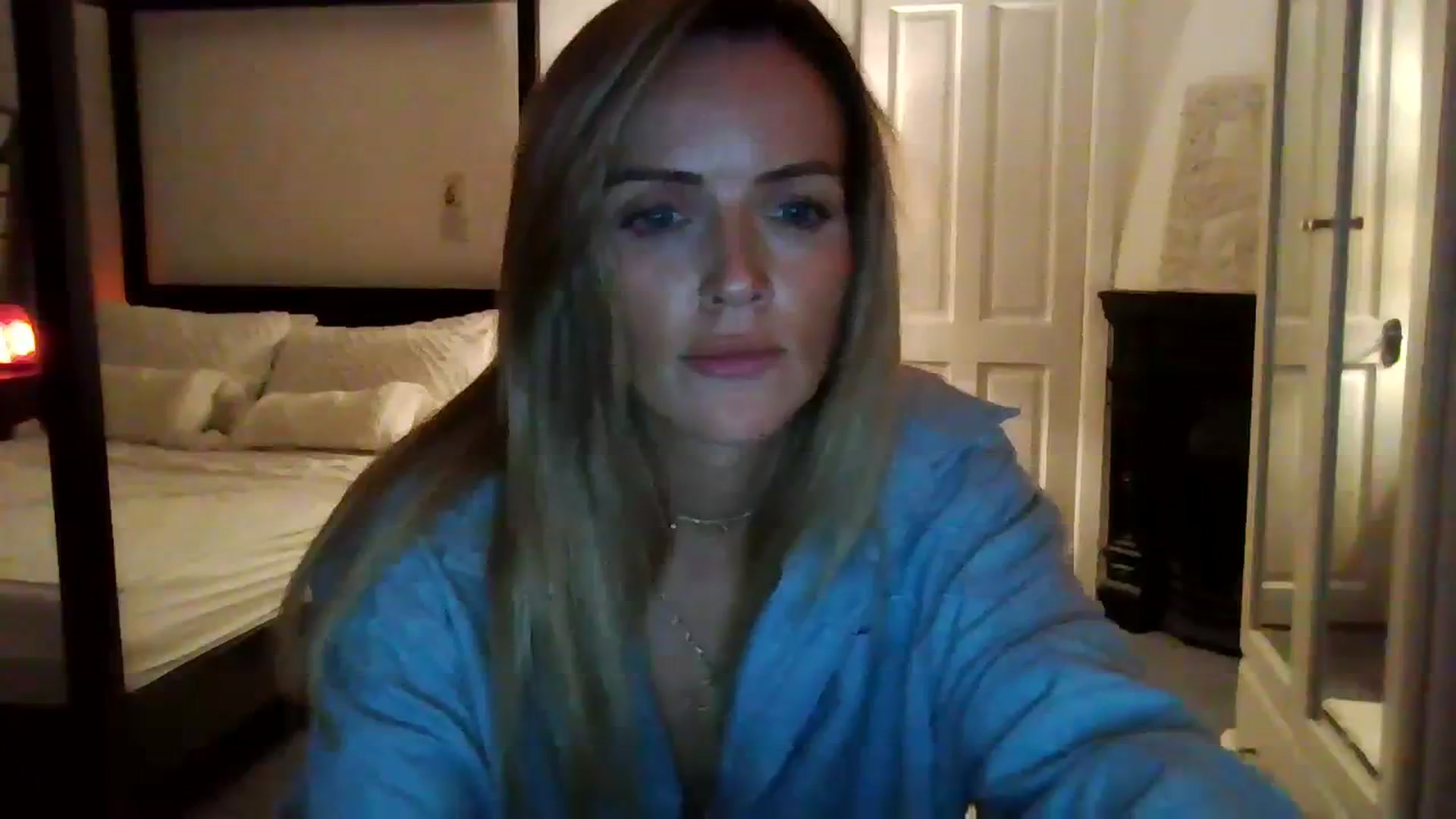 Gallery image thumbnail from Courtney's myfreecams stream on, 09/17/2023, 21:57 image 16 of 20