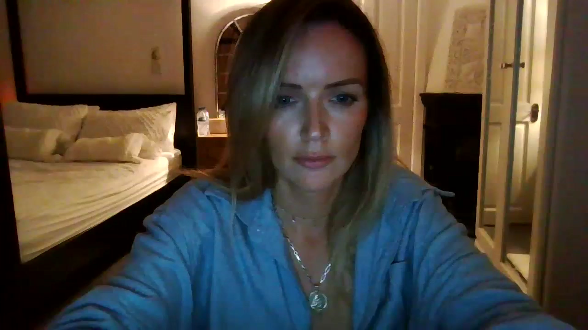 Gallery image thumbnail from Courtney's myfreecams stream on, 09/17/2023, 21:57 image 9 of 20