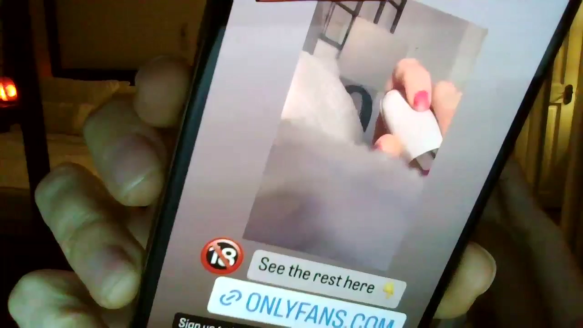 Gallery image thumbnail from Courtney's myfreecams stream on, 09/17/2023, 22:40 image 1 of 20