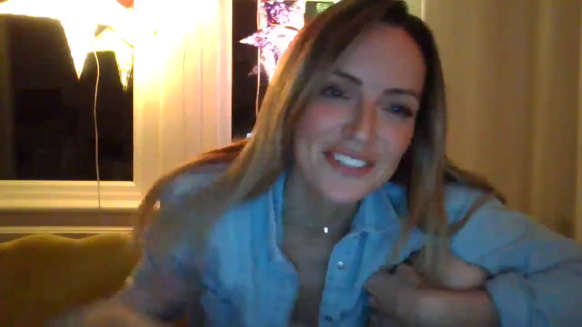 Gallery image thumbnail from Courtney's myfreecams stream on, 09/22/2023, 23:20 image 3 of 20