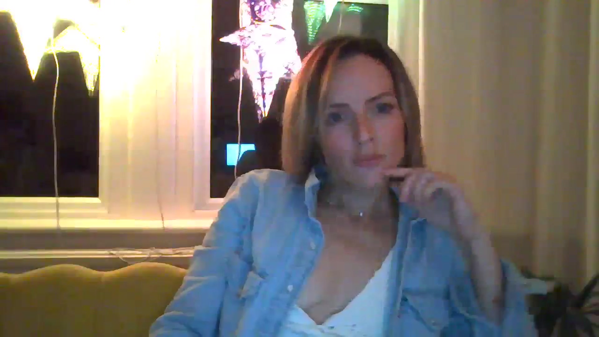 Gallery image thumbnail from Courtney's myfreecams stream on, 09/22/2023, 23:20 image 8 of 20