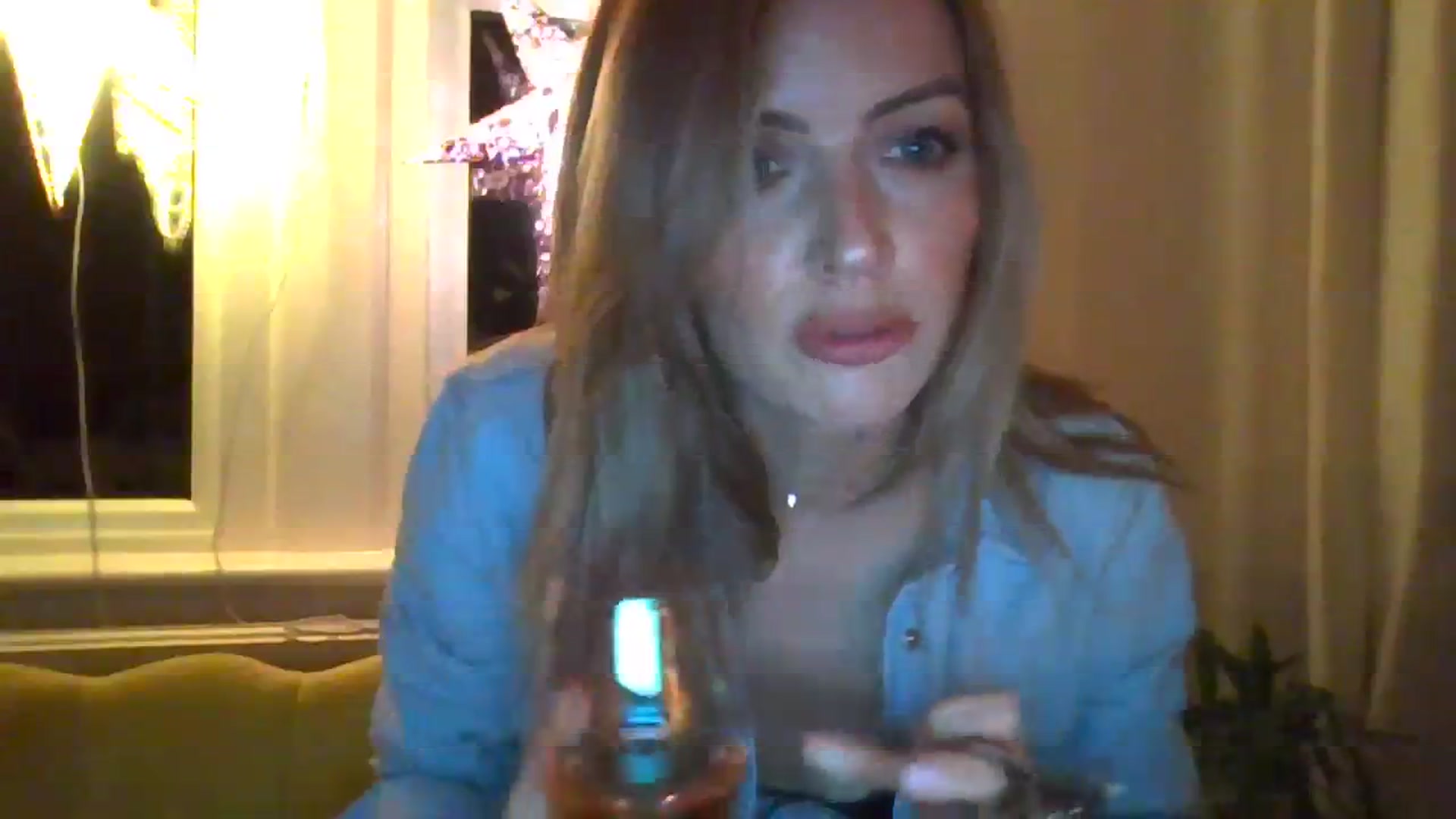 Gallery image thumbnail from Courtney's myfreecams stream on, 09/26/2023, 20:32 image 4 of 20