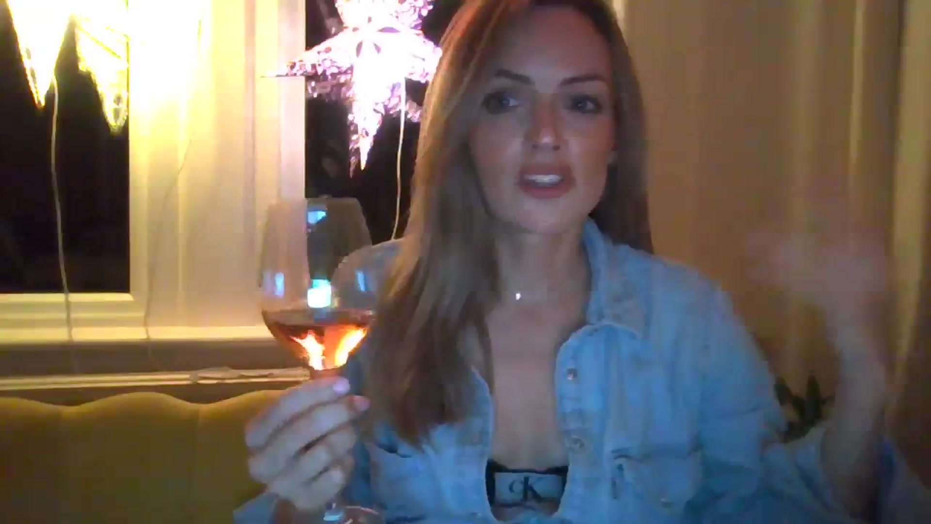 Gallery image thumbnail from Courtney's myfreecams stream on, 09/26/2023, 20:32 image 5 of 20
