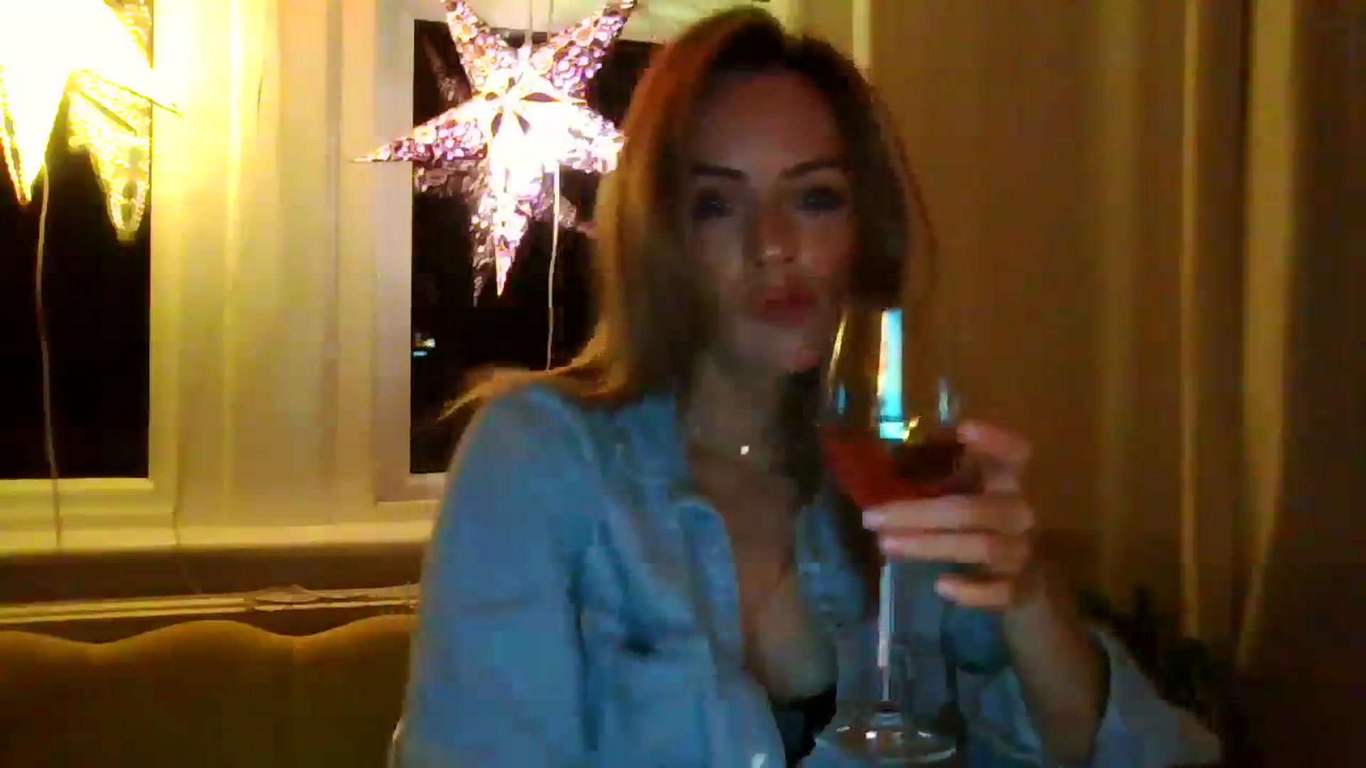 Gallery image thumbnail from Courtney's myfreecams stream on, 09/26/2023, 20:32 image 12 of 20