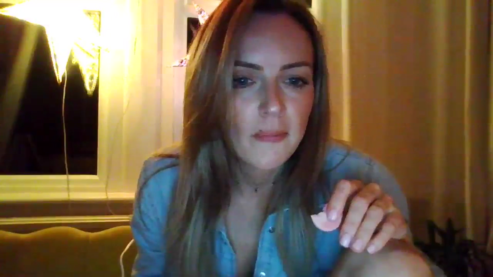 Gallery image thumbnail from Courtney's myfreecams stream on, 09/26/2023, 21:34 image 4 of 20