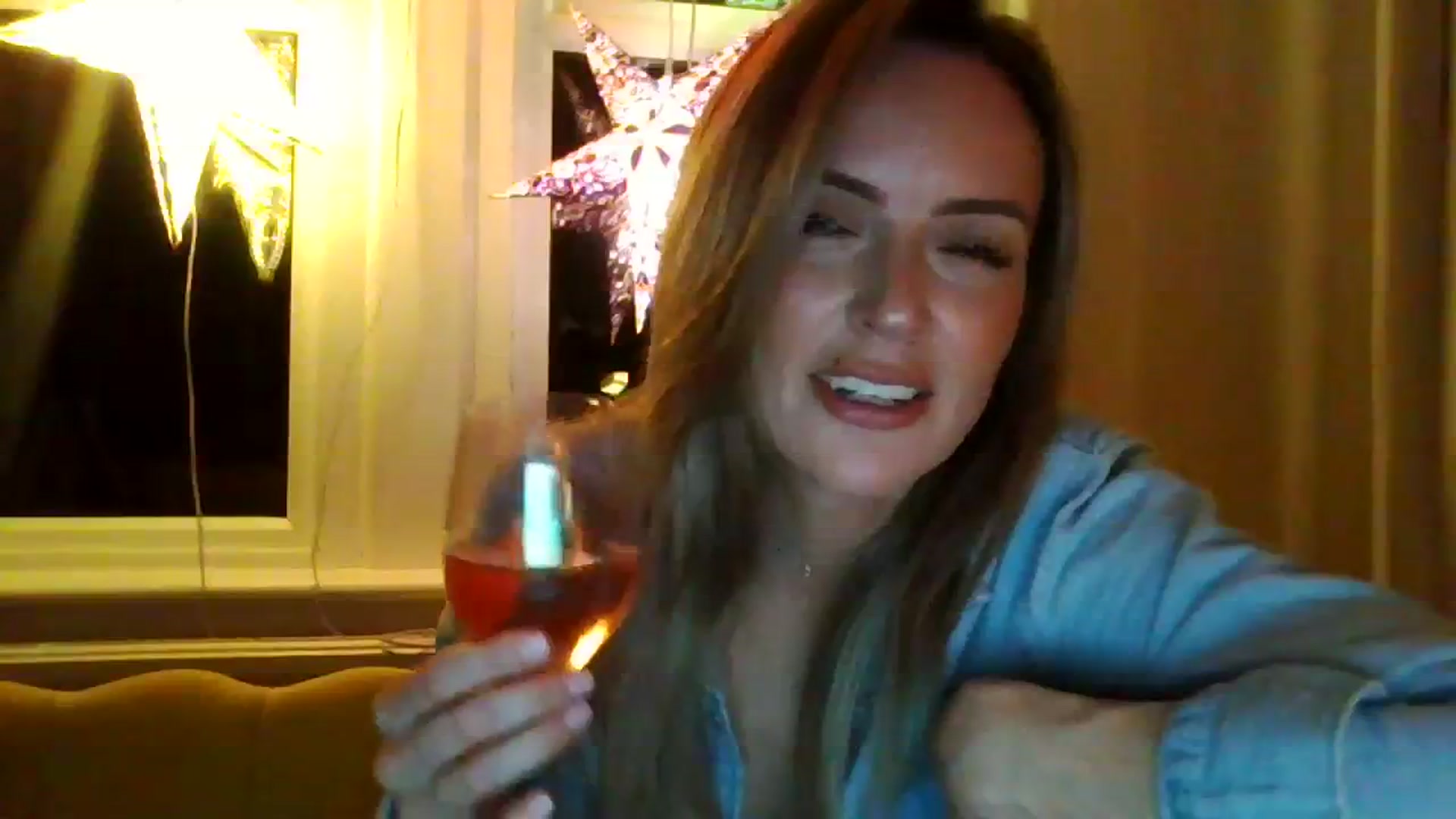 Gallery image thumbnail from Courtney's myfreecams stream on, 09/26/2023, 21:34 image 10 of 20