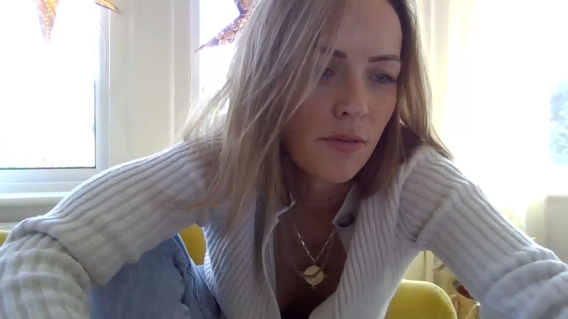 Gallery image thumbnail from Courtney's myfreecams stream on, 10/03/2023, 11:35 image 7 of 20