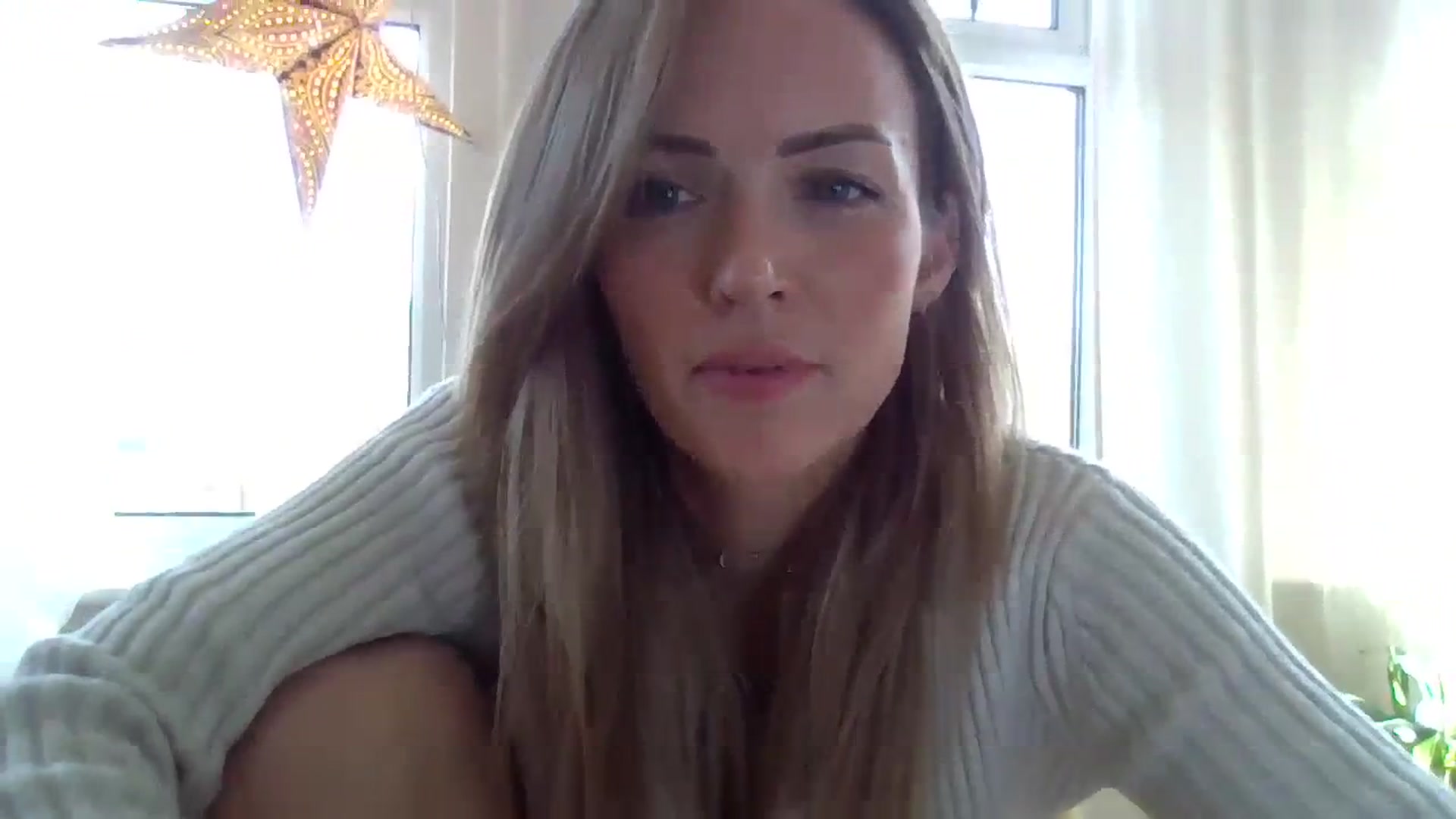 Gallery image thumbnail from Courtney's myfreecams stream on, 10/03/2023, 11:35 image 17 of 20