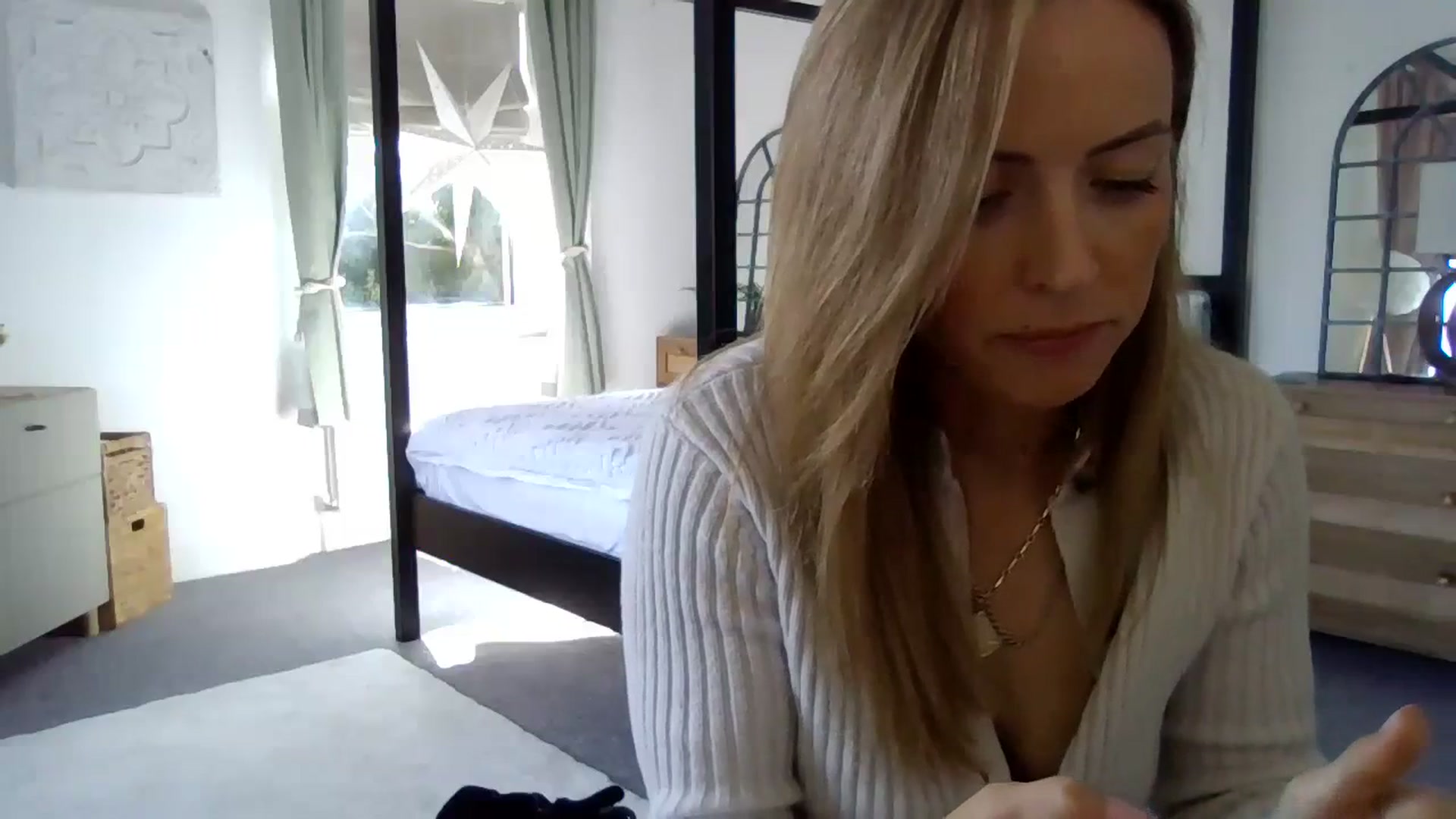 Gallery image thumbnail from Courtney's myfreecams stream on, 10/03/2023, 12:27 image 16 of 20