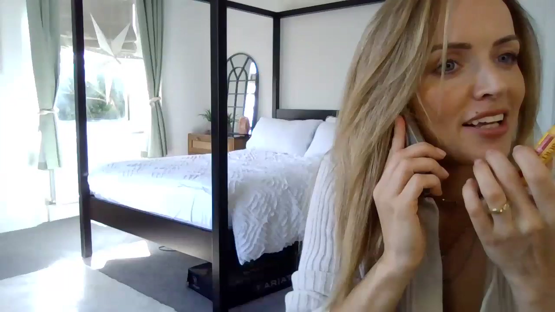 Gallery image thumbnail from Courtney's myfreecams stream on, 10/03/2023, 13:51 image 10 of 20