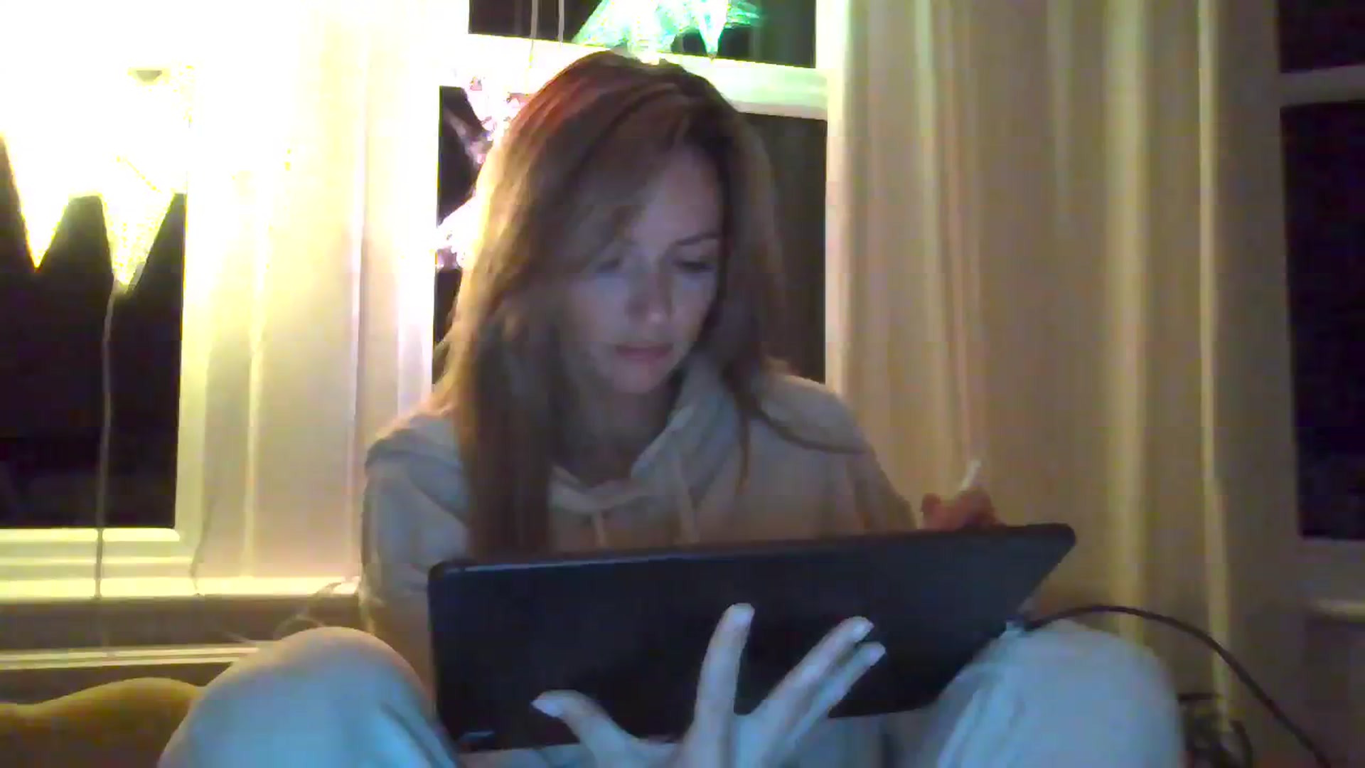 Gallery image thumbnail from Courtney's myfreecams stream on, 10/05/2023, 21:05 image 9 of 20
