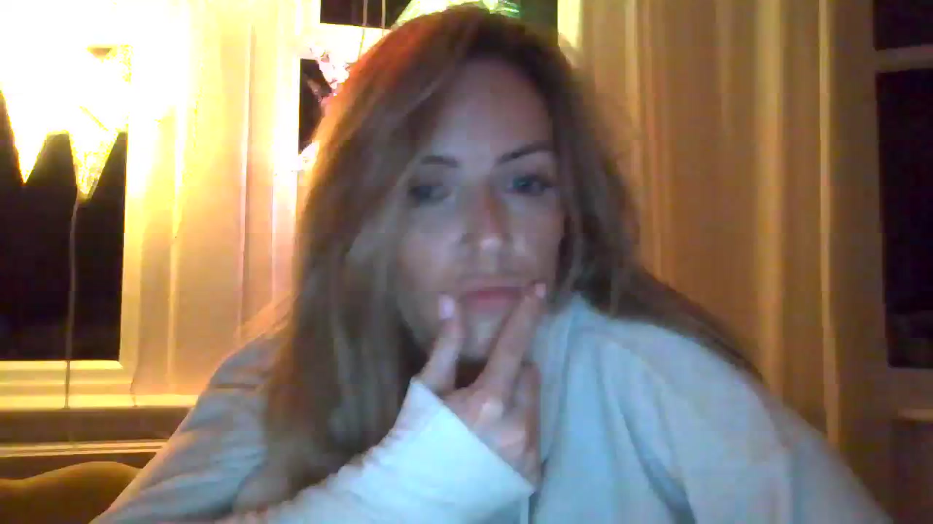 Gallery image thumbnail from Courtney's myfreecams stream on, 10/05/2023, 21:05 image 4 of 20