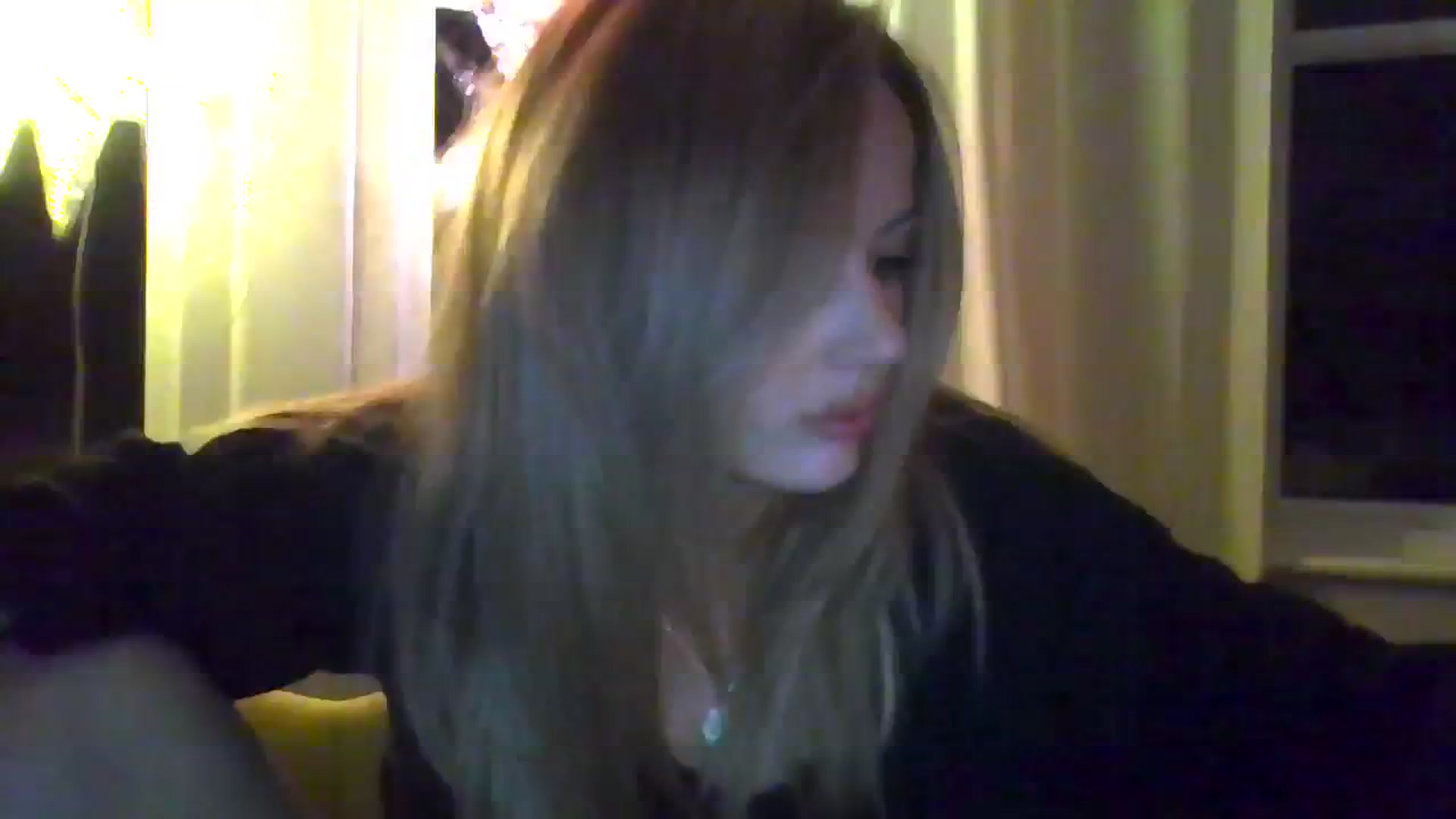 Gallery image thumbnail from Courtney's myfreecams stream on, 10/06/2023, 21:07 image 16 of 20