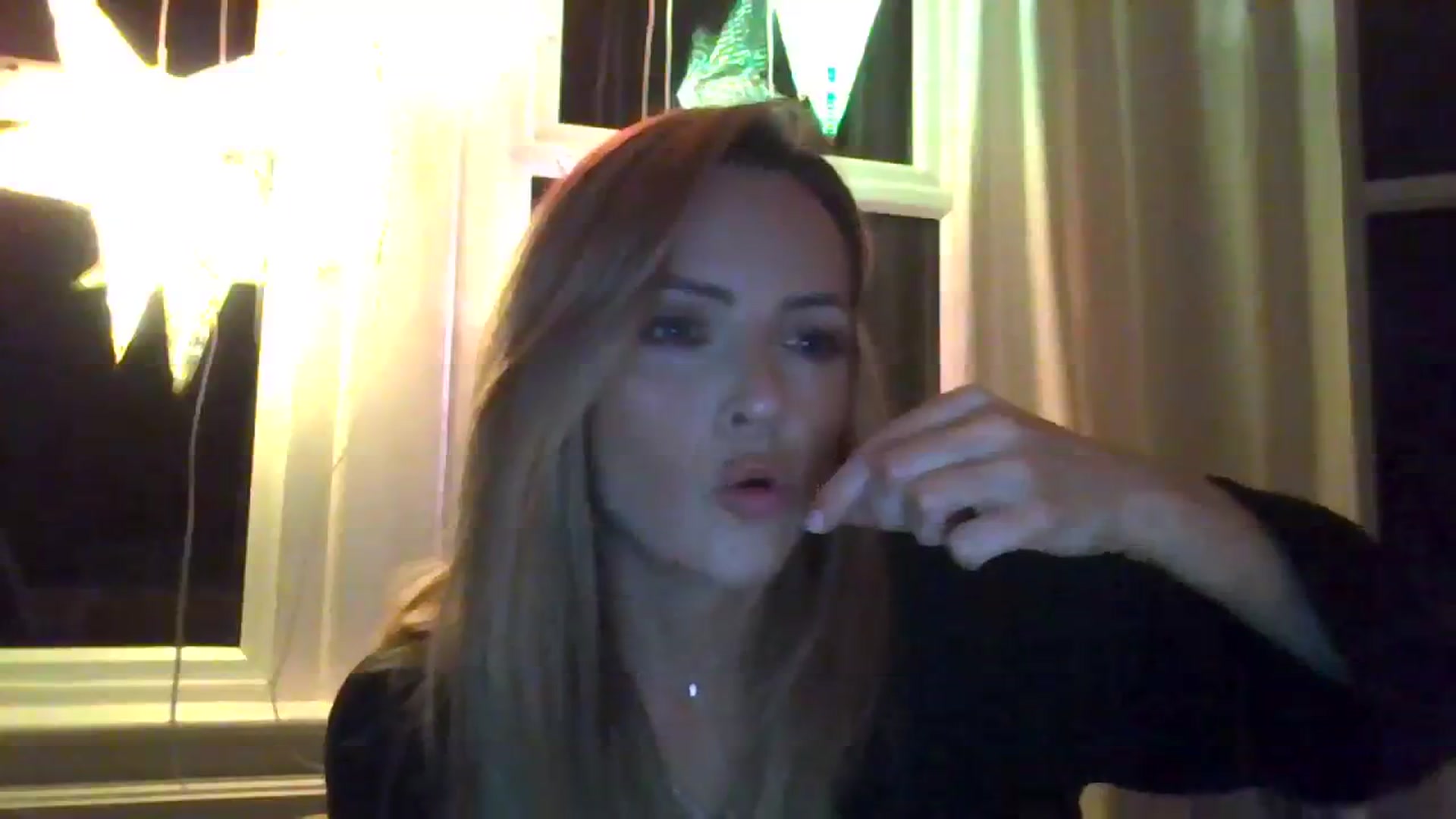 Gallery image thumbnail from Courtney's myfreecams stream on, 10/06/2023, 21:07 image 6 of 20