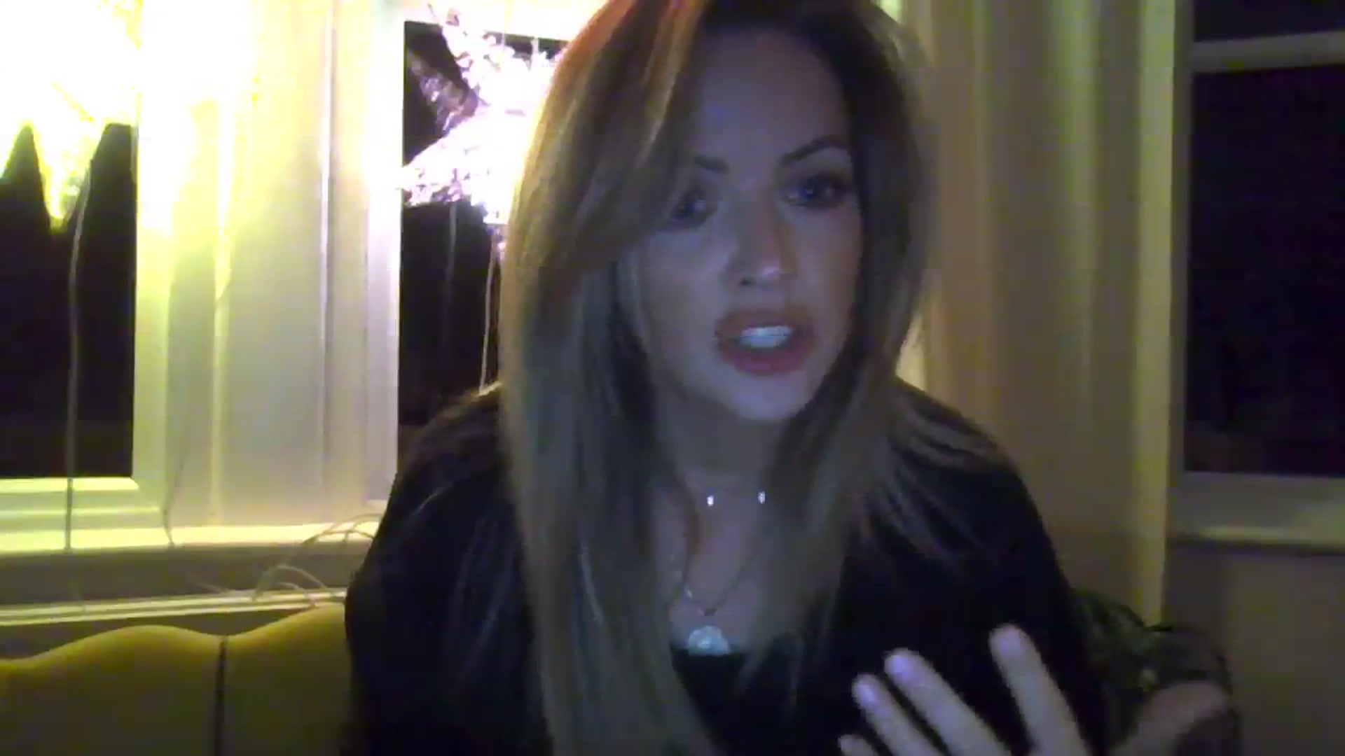 Gallery image thumbnail from Courtney's myfreecams stream on, 10/06/2023, 21:07 image 2 of 20