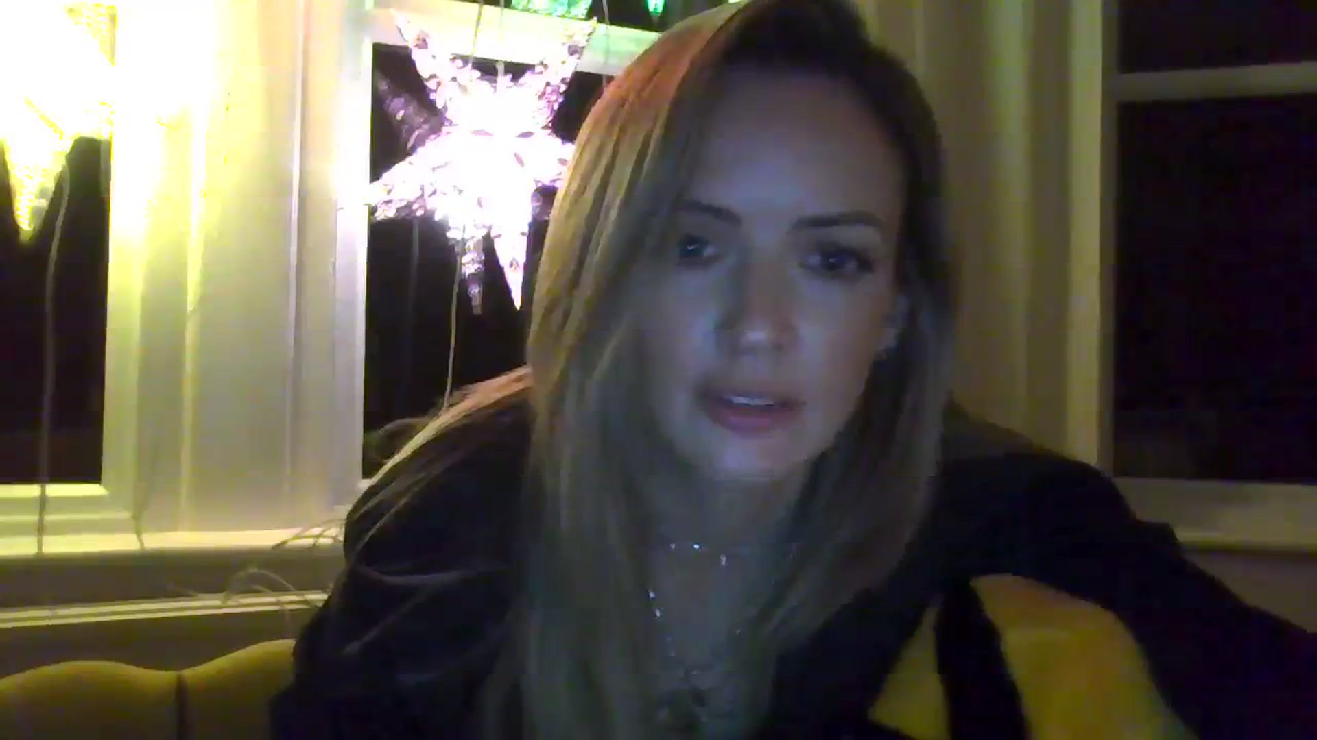Gallery image thumbnail from Courtney's myfreecams stream on, 10/06/2023, 23:38 image 14 of 20