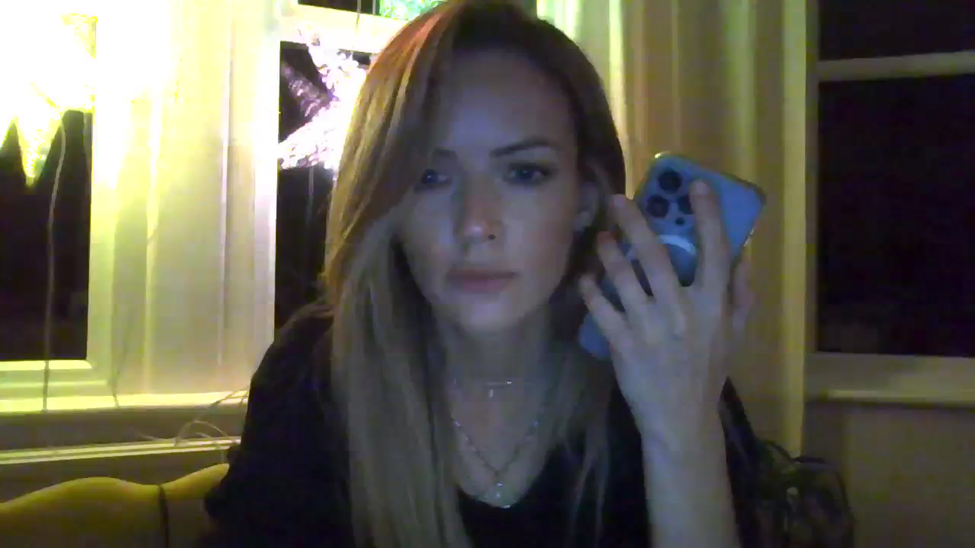 Gallery image thumbnail from Courtney's myfreecams stream on, 10/06/2023, 23:38 image 5 of 20