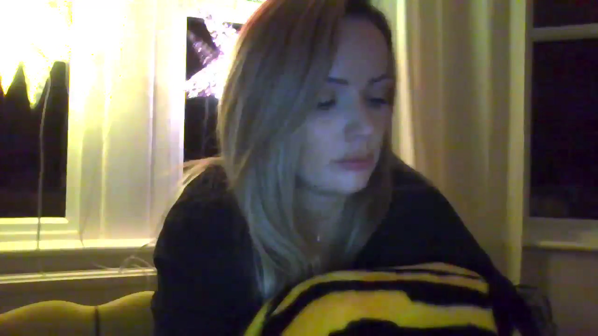 Gallery image thumbnail from Courtney's myfreecams stream on, 10/06/2023, 23:38 image 9 of 20