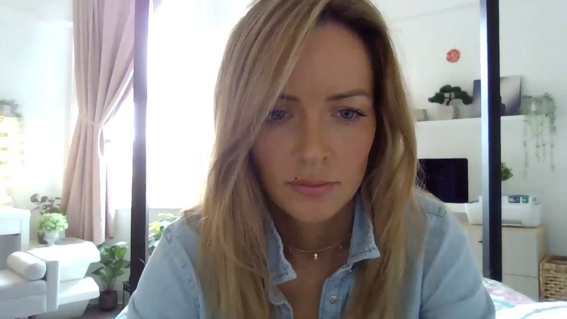 Gallery image thumbnail from Courtney's myfreecams stream on, 10/10/2023, 12:28 image 16 of 20