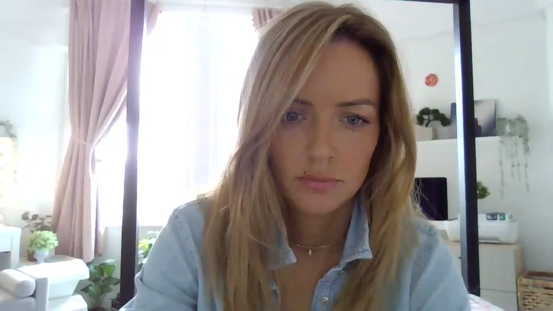 Gallery image thumbnail from Courtney's myfreecams stream on, 10/10/2023, 12:28 image 15 of 20