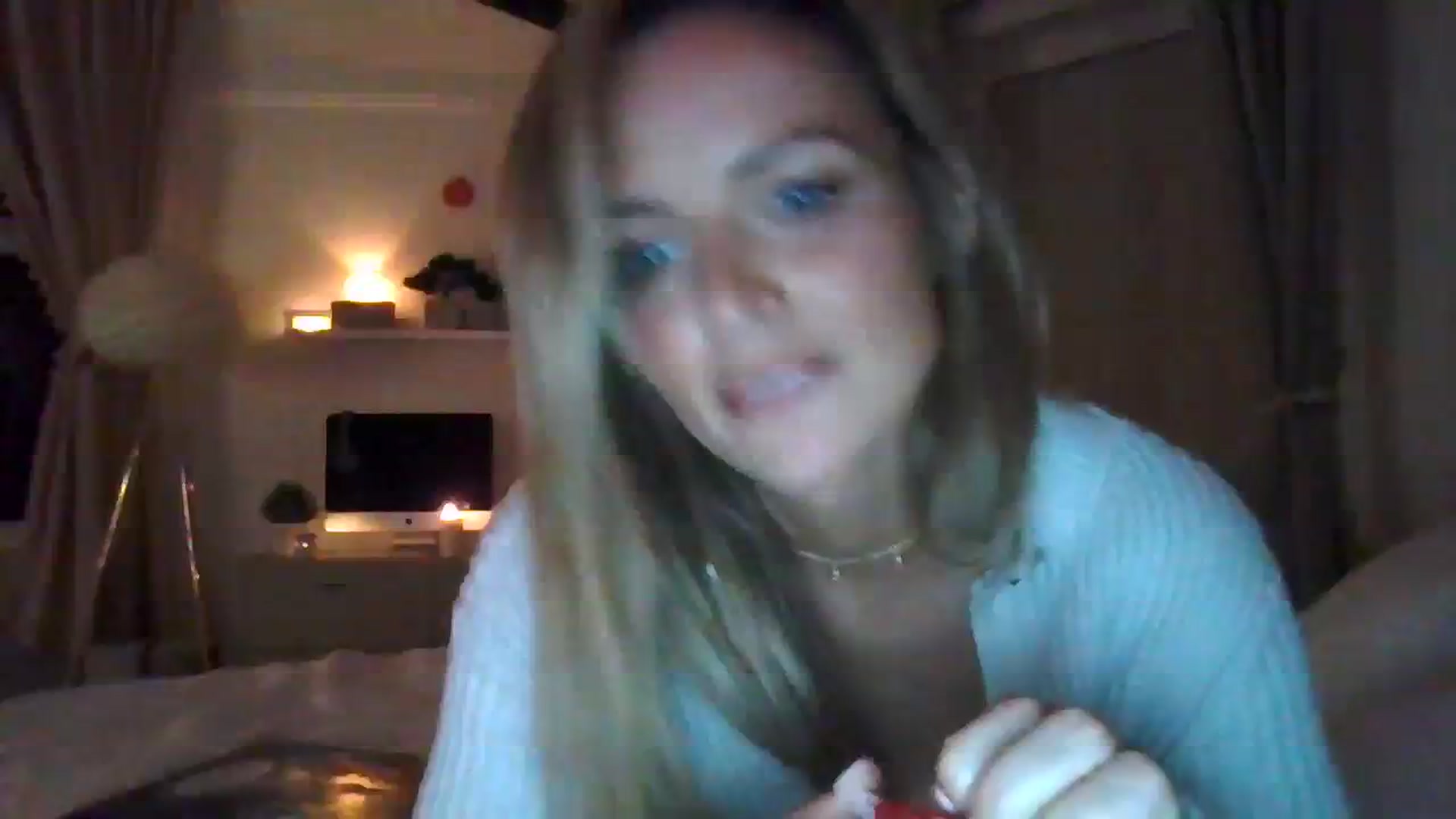 Gallery image thumbnail from Courtney's myfreecams stream on, 10/10/2023, 20:30 image 11 of 20