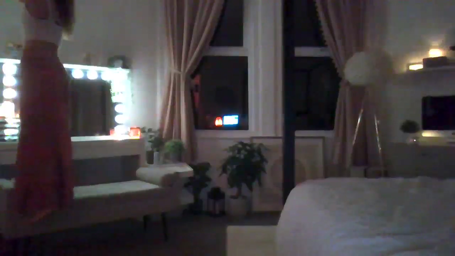 Gallery image thumbnail from Courtney's myfreecams stream on, 10/10/2023, 20:30 image 8 of 20