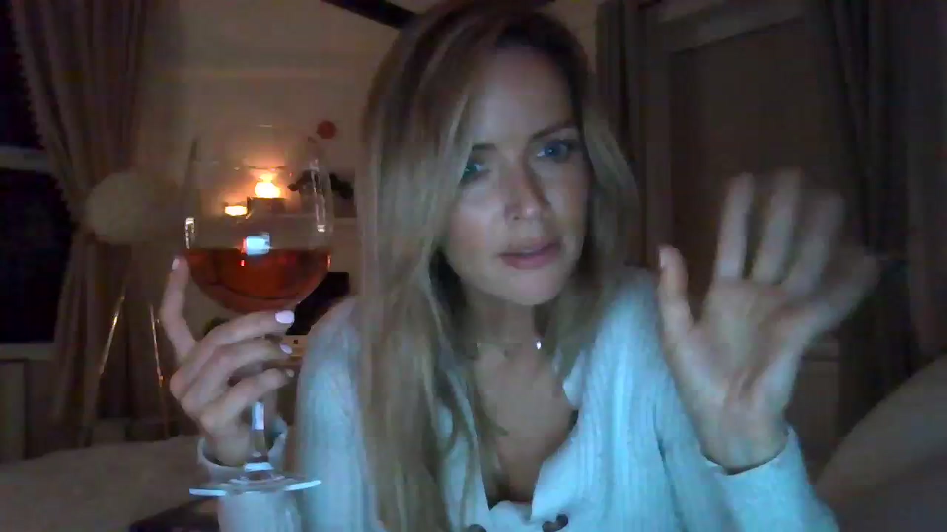 Gallery image thumbnail from Courtney's myfreecams stream on, 10/10/2023, 20:30 image 18 of 20