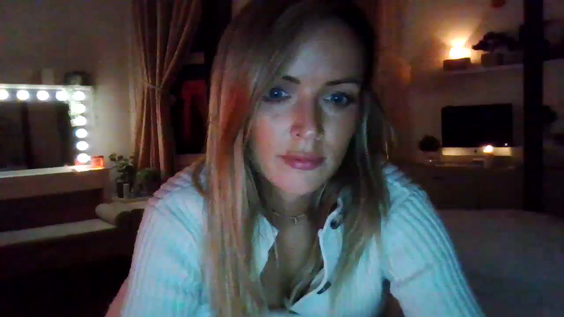 Gallery image thumbnail from Courtney's myfreecams stream on, 10/10/2023, 21:29 image 19 of 20