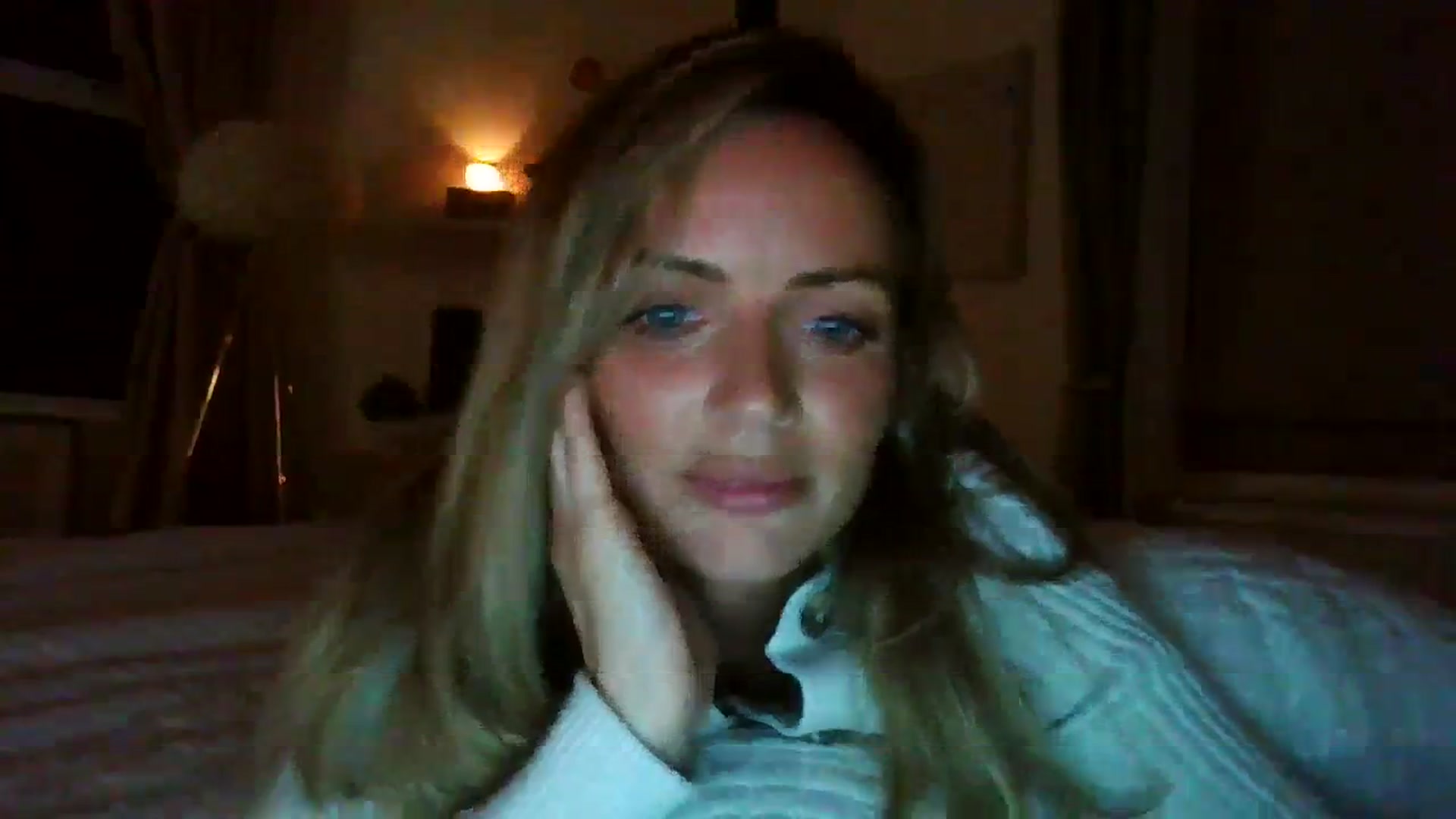 Gallery image thumbnail from Courtney's myfreecams stream on, 10/10/2023, 23:12 image 8 of 20