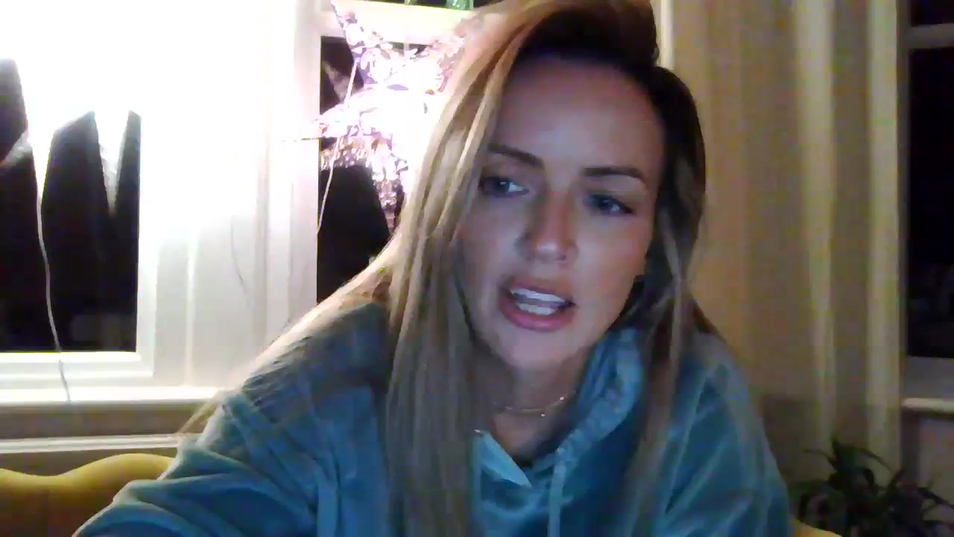 Gallery image thumbnail from Courtney's myfreecams stream on, 10/11/2023, 22:53 image 1 of 20