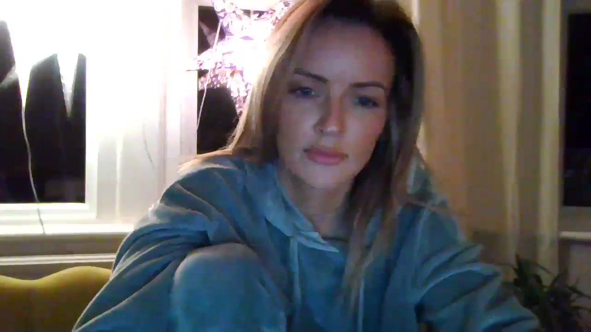 Gallery image thumbnail from Courtney's myfreecams stream on, 10/11/2023, 22:53 image 3 of 20