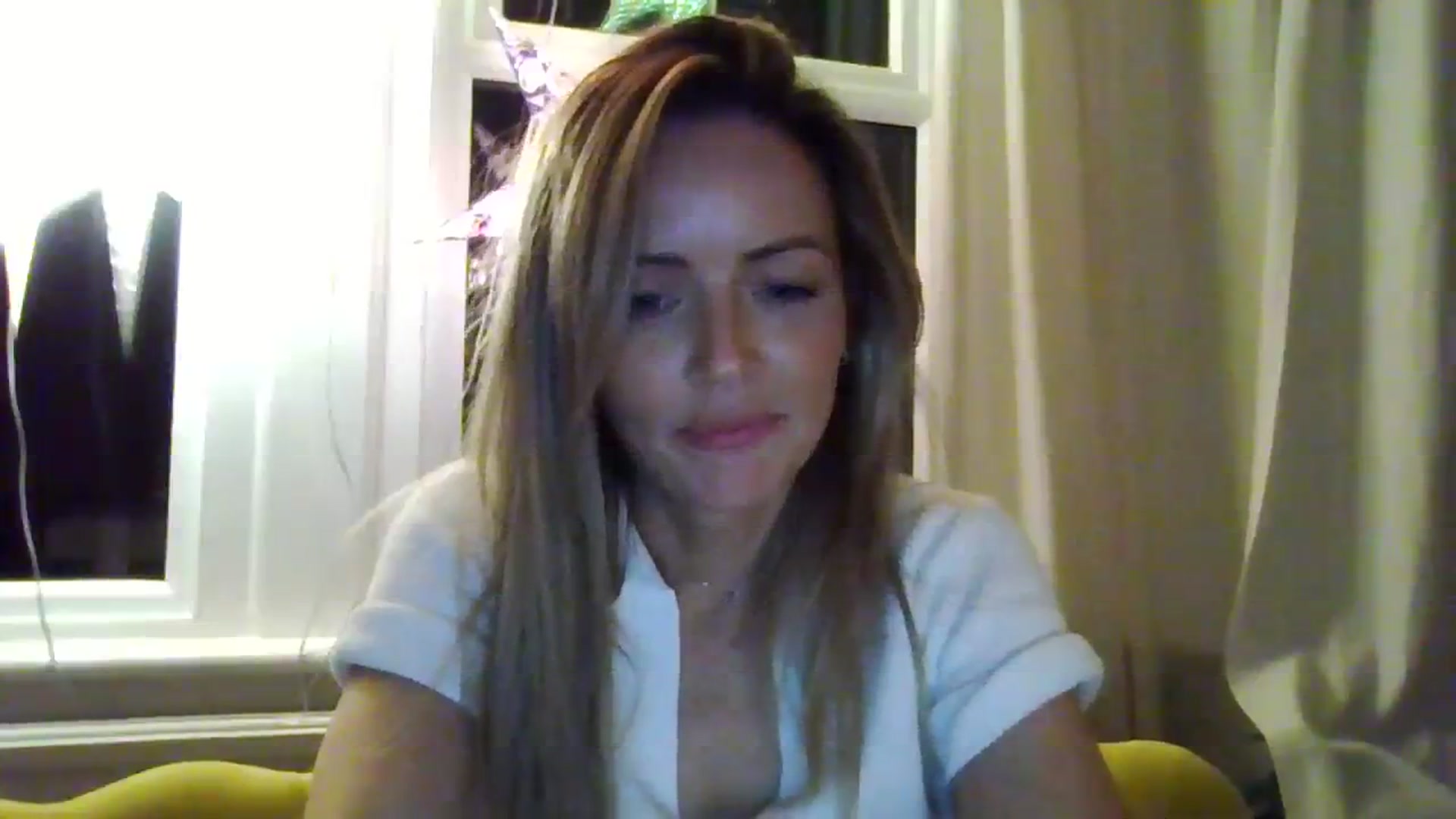 Gallery image thumbnail from Courtney's myfreecams stream on, 10/12/2023, 24:03 image 4 of 20