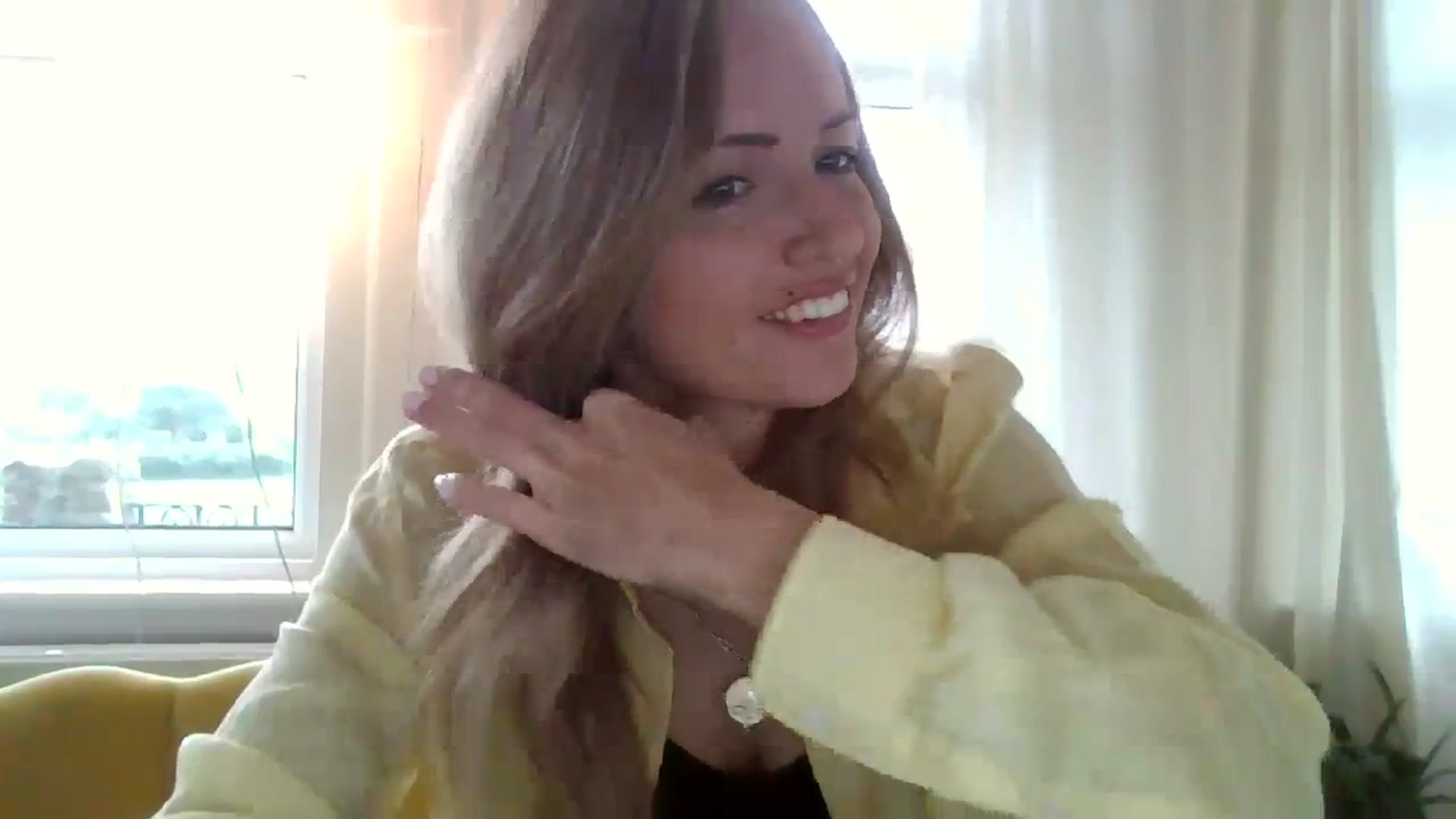 Gallery image thumbnail from Courtney's myfreecams stream on, 10/21/2023, 08:45 image 14 of 20