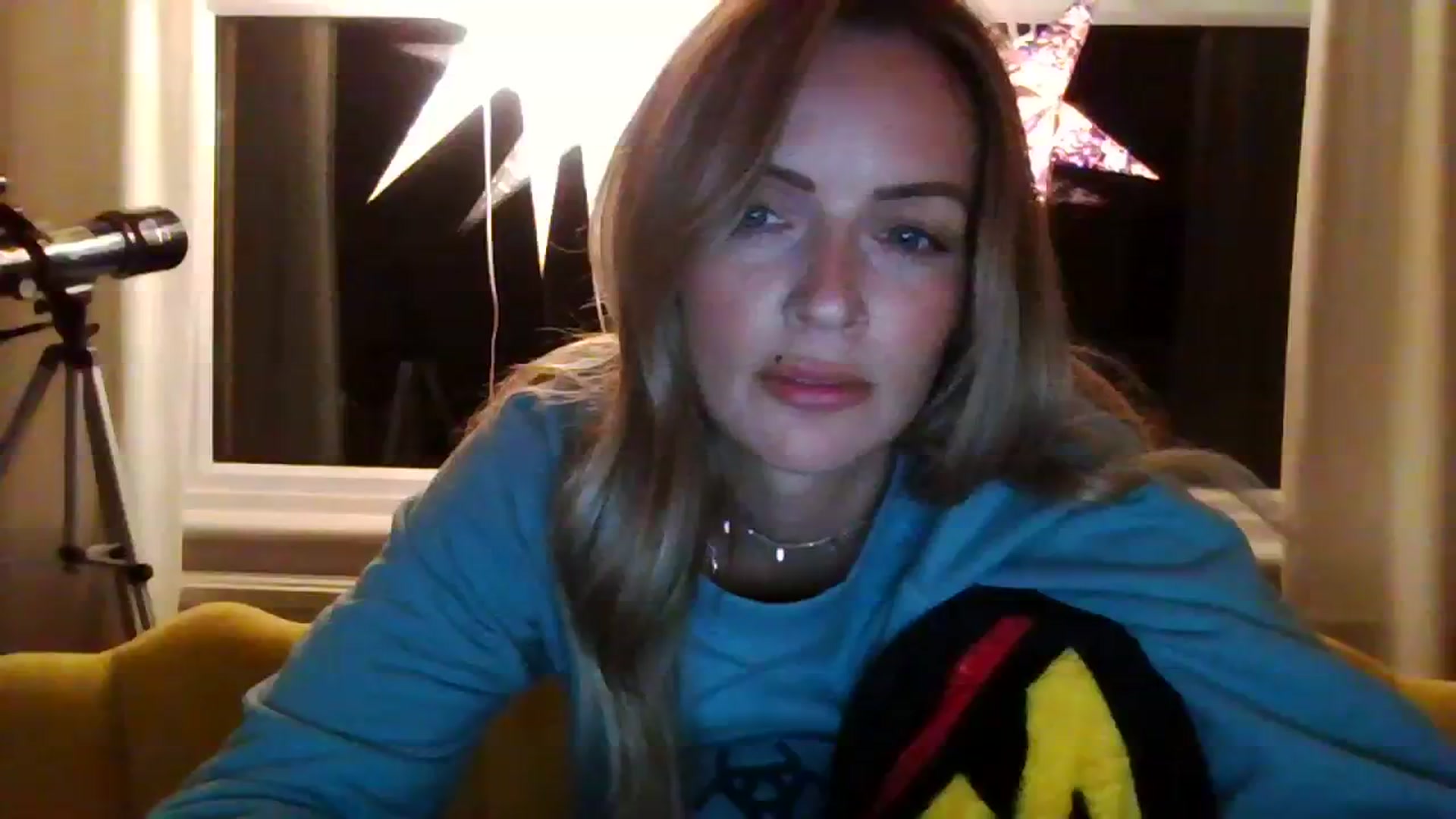 Gallery image thumbnail from Courtney's myfreecams stream on, 10/21/2023, 23:31 image 5 of 20
