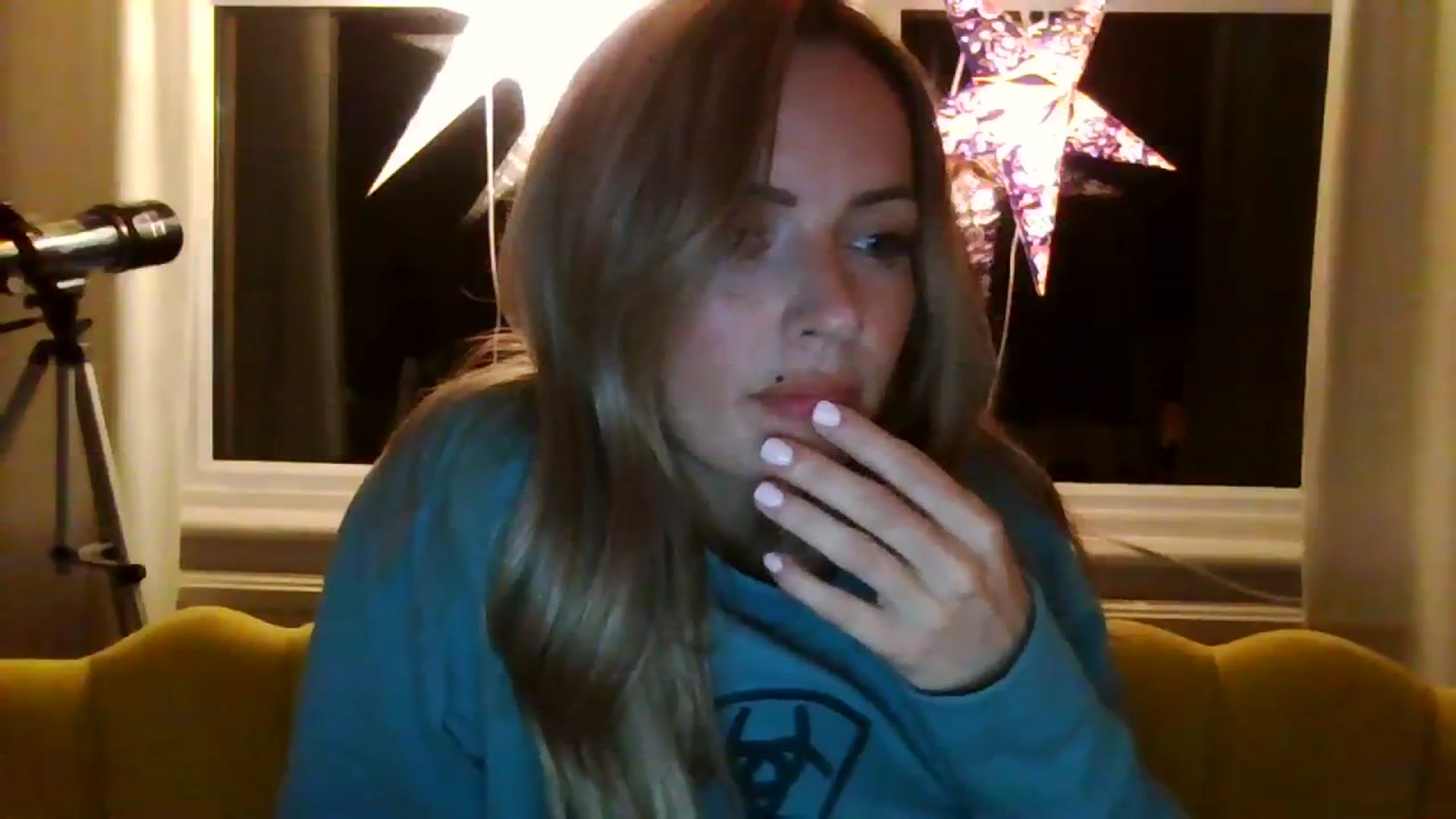Gallery image thumbnail from Courtney's myfreecams stream on, 10/21/2023, 23:31 image 3 of 20