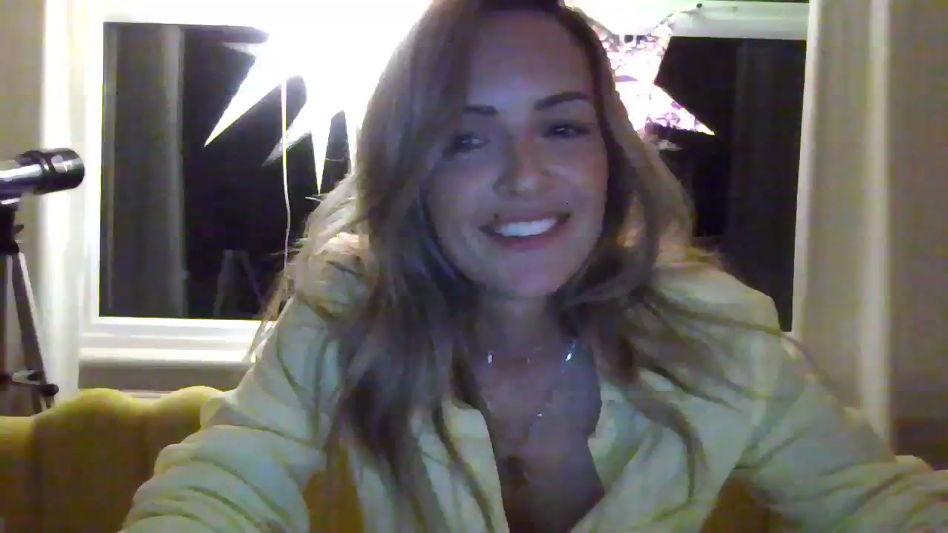 Gallery image thumbnail from Courtney's myfreecams stream on, 10/21/2023, 23:31 image 20 of 20